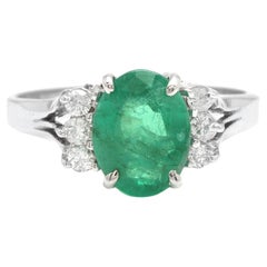 Bague en or blanc massif 14 carats avec émeraude naturelle de 2,20 carats et diamants