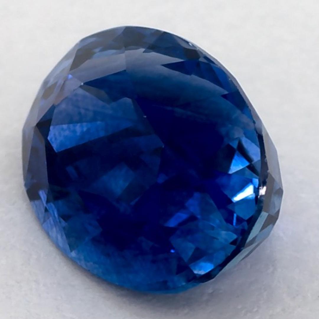 2.20 Karat Blauer Saphir Oval Loser Edelstein Damen im Angebot