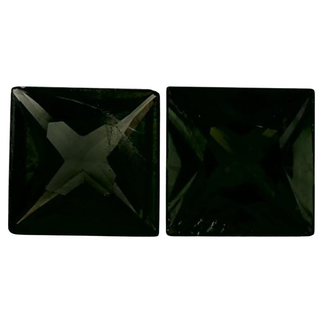 2.20 Ct Green Sapphire Princess Loose Gemstone For Sale