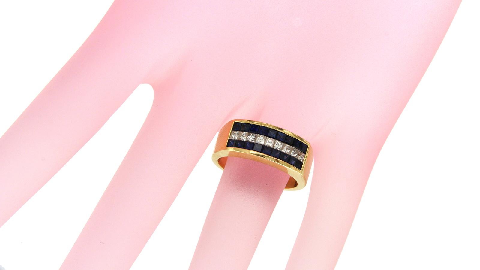 2.20 CT Invisible Set Emerald & 0.55 CT Diamonds in 18K Yellow Gold Ring Band For Sale 1