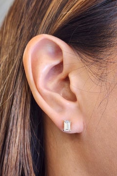 Magnifiques boucles d'oreilles en or jaune 14k de 2,20 ct de diamants et saphirs (c. 1990)