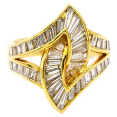 Bague de fiançailles de succession en or jaune 18 carats avec diamants taille baguette 2,20 carats