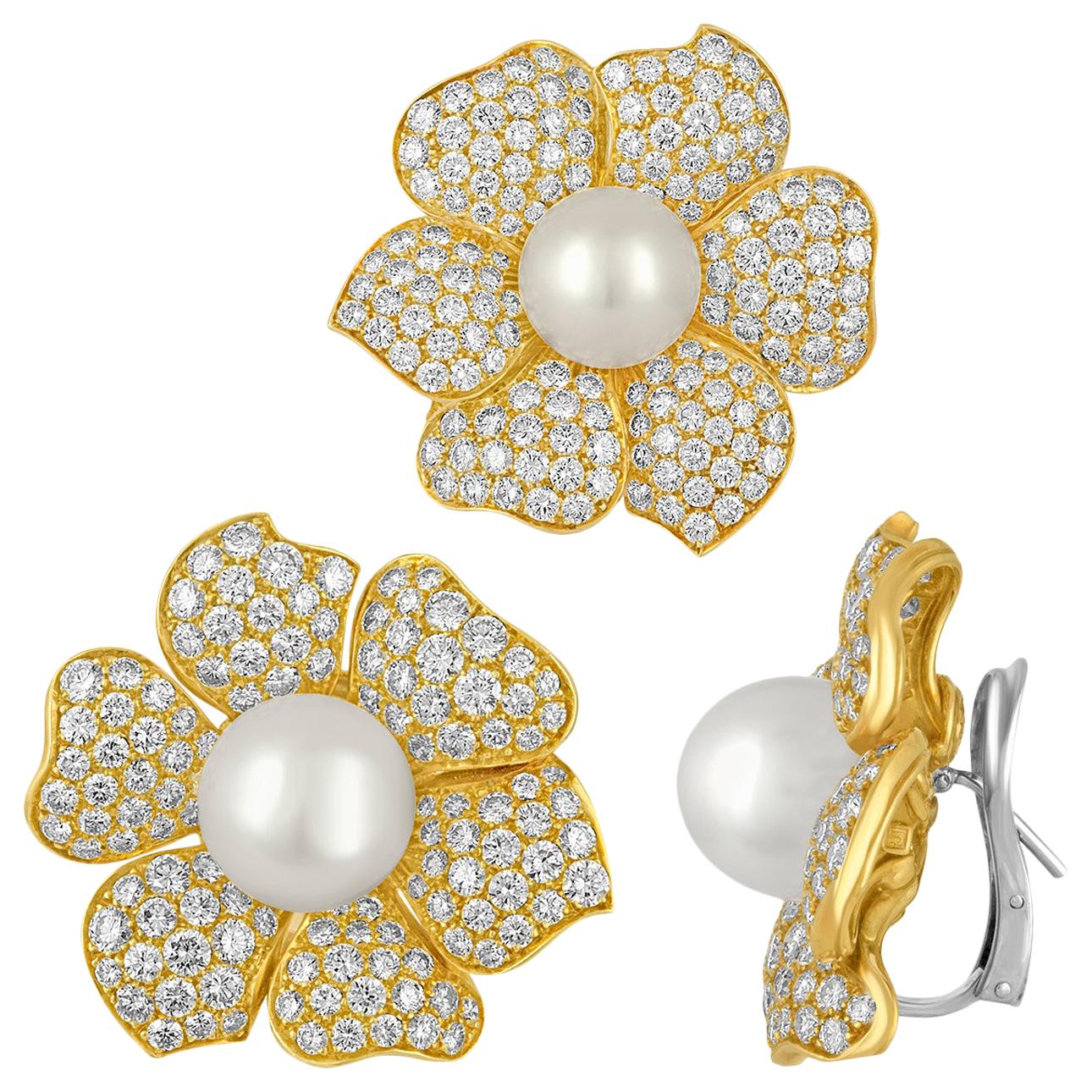 22.00 Carat Diamond South Sea Pearl Gold Flower Earrings and Pin Set For Sale