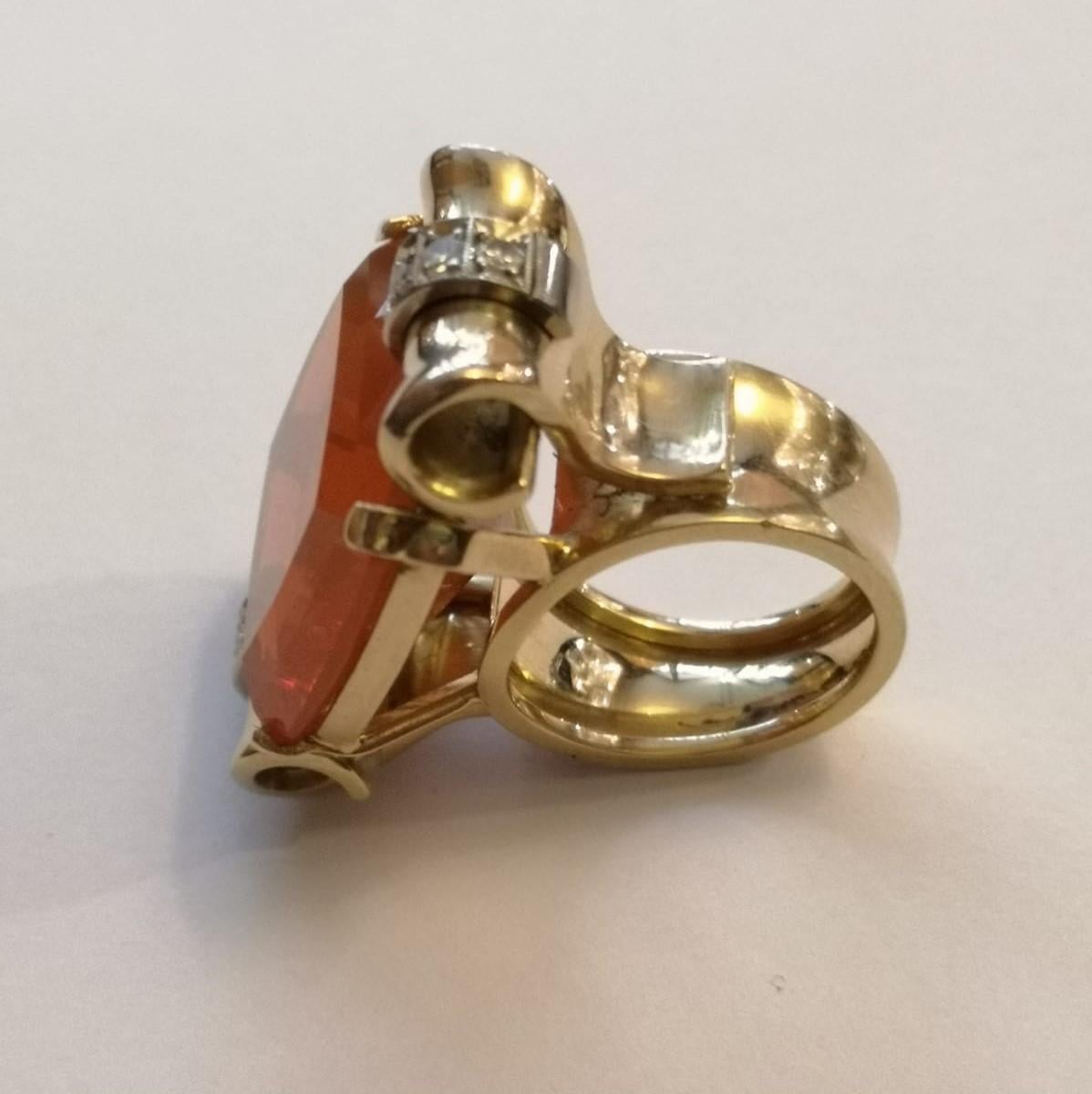 Women's 22.00 Carat Fire Opal with 0.35 Carat Diamonds 18 Karat Gold Cocktail Ring For Sale