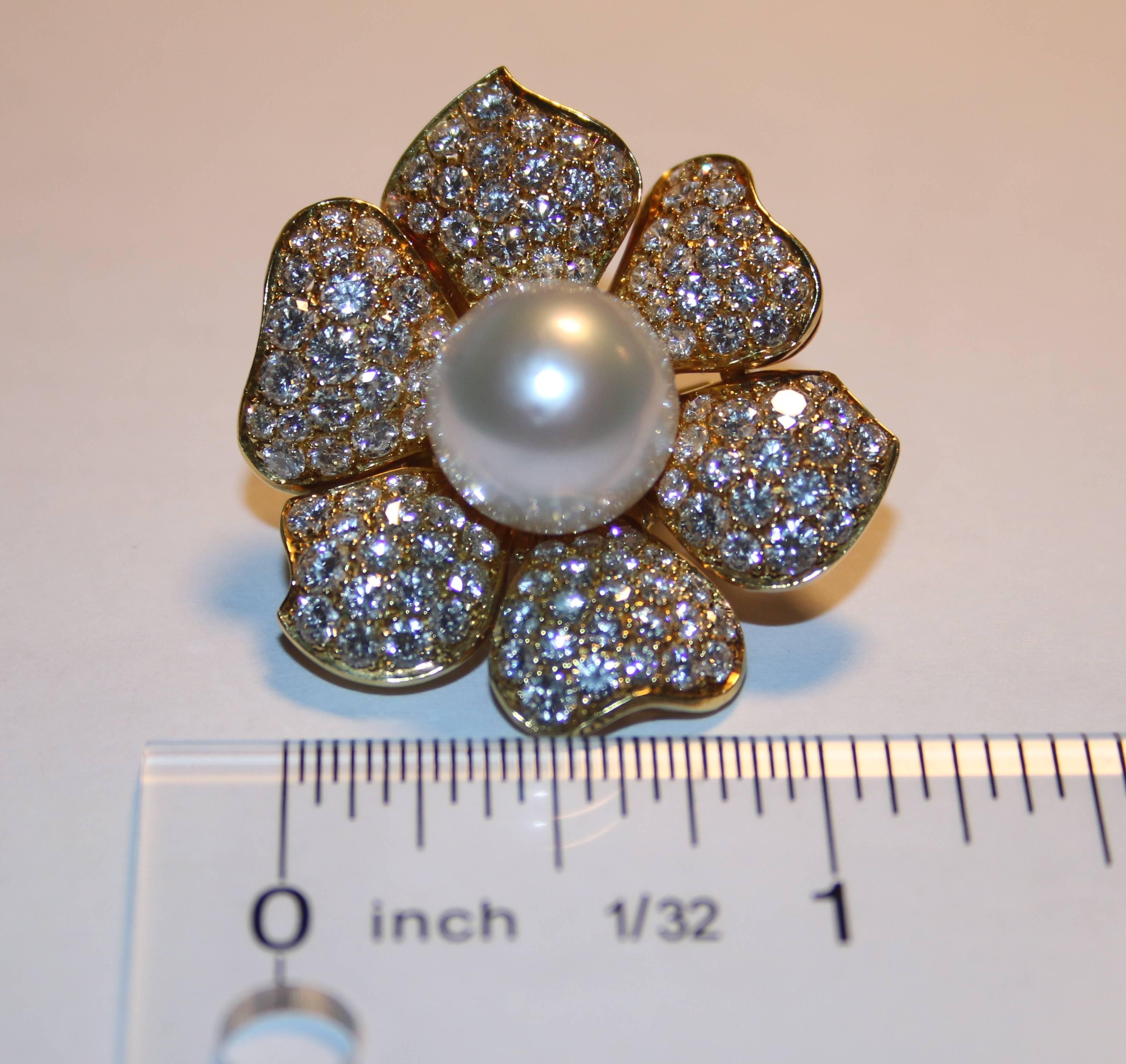 Women's 22.00 Carat Diamond South Sea Pearl Gold Flower Earrings and Pin Set For Sale