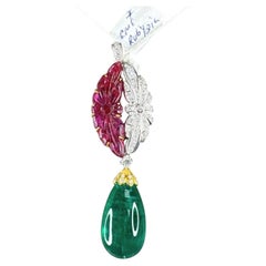 22.00 ctw Vintage Style Emerald, Ruby & Diamond Drop Pendant 18K Yellow Gold