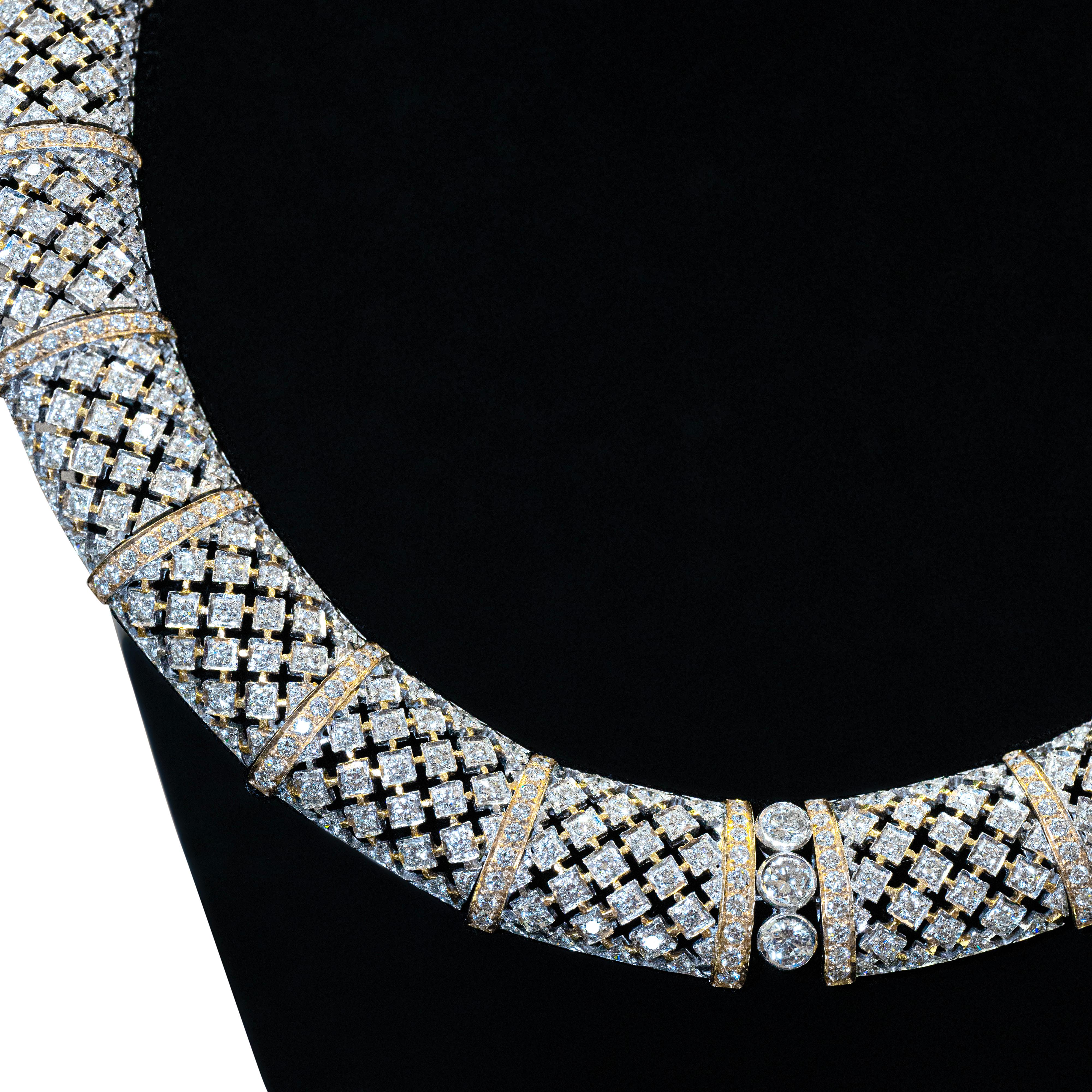 Women's 22.01ct Diamond 18 Carat White and Yellow Gold Honeycomb Collar Necklace