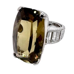 Cocktailring aus Platin mit 22,03 Karat Zultanit, Baguette und Diamanten