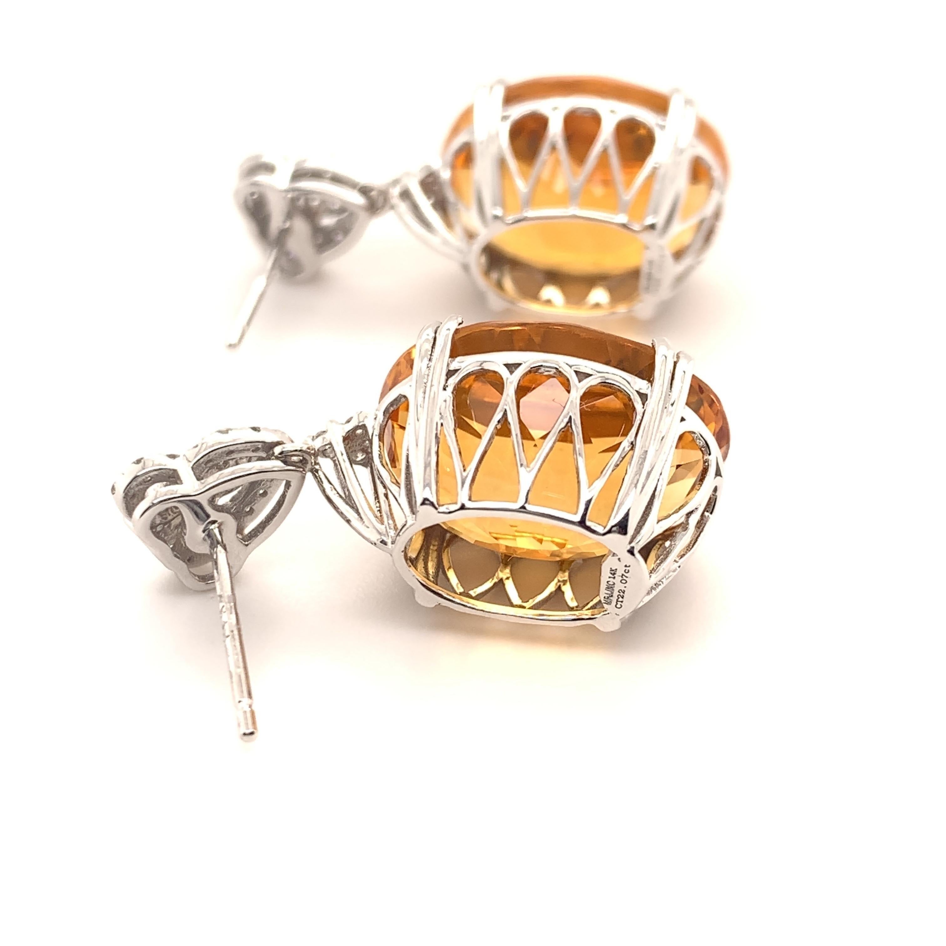 Contemporary 22.07 Carat Citrine Dangling Earrings For Sale
