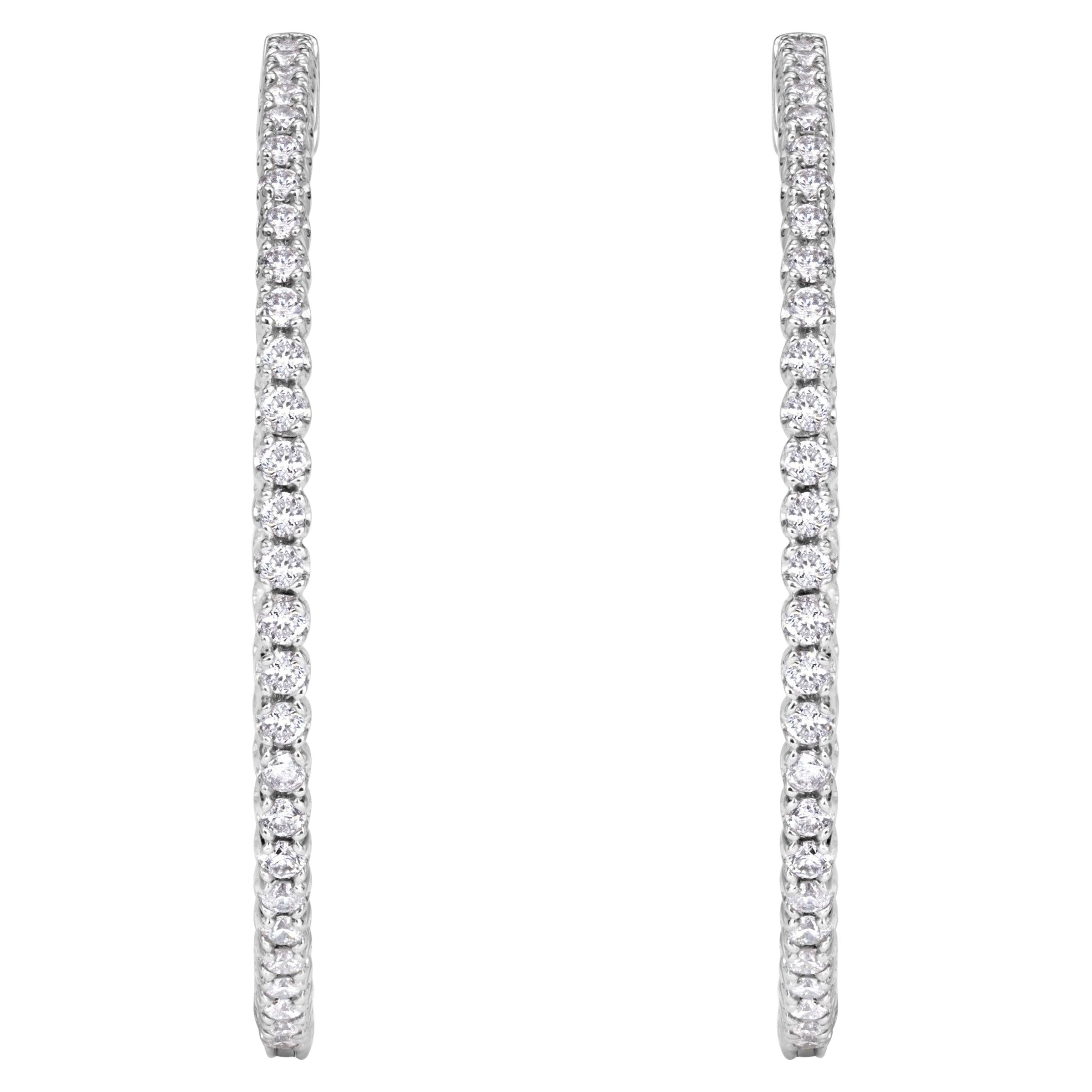 2.20ct 1.5 Inch Diamond Pavé Hoop Earrings im Angebot