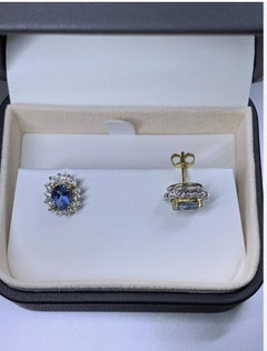 2.20ct Aquamarine and diamond chunky solitaire studs earrings 18ct yellow gold
