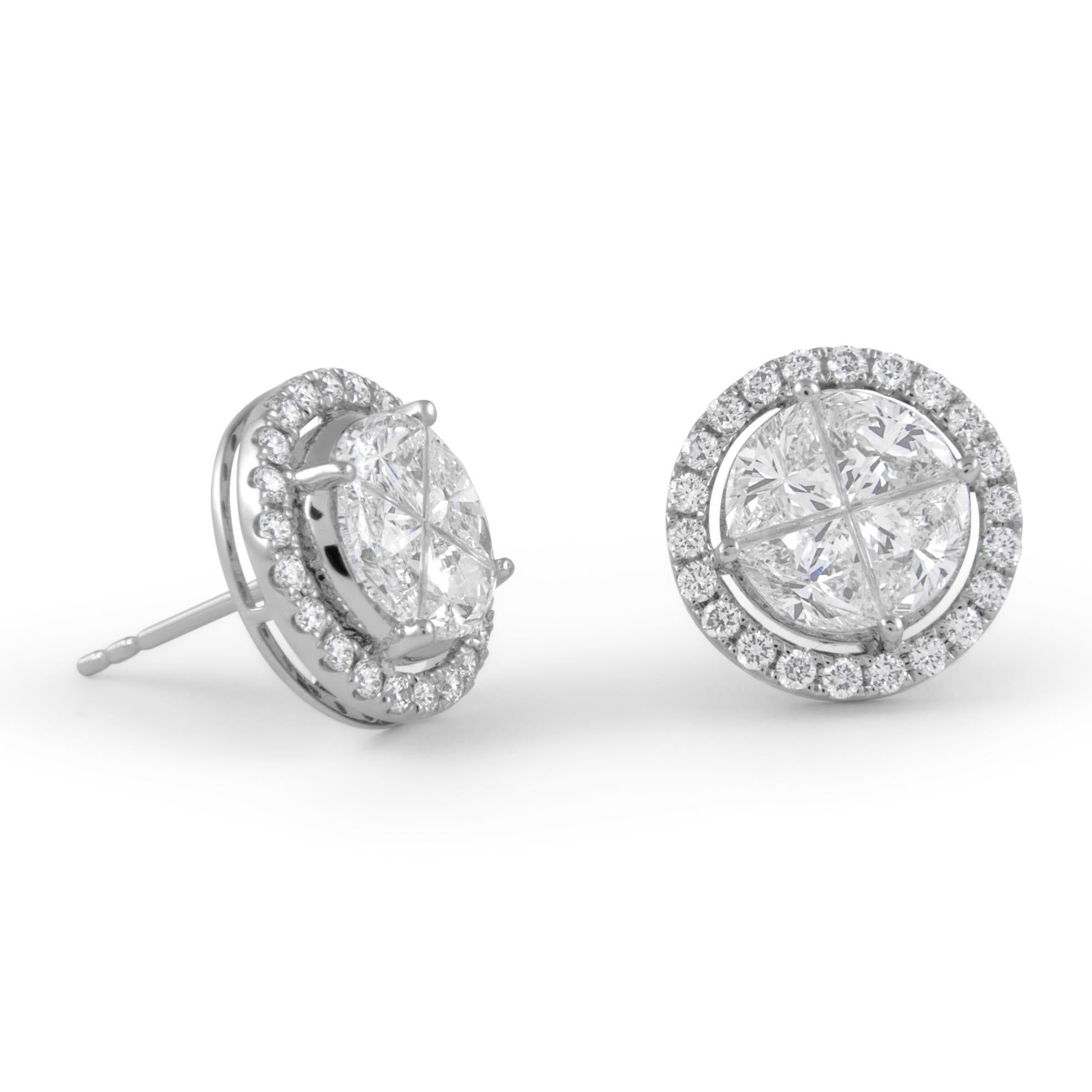 Contemporary 2.20ct Diamond Stud Earrings Illusion Set 18k White Gold For Sale