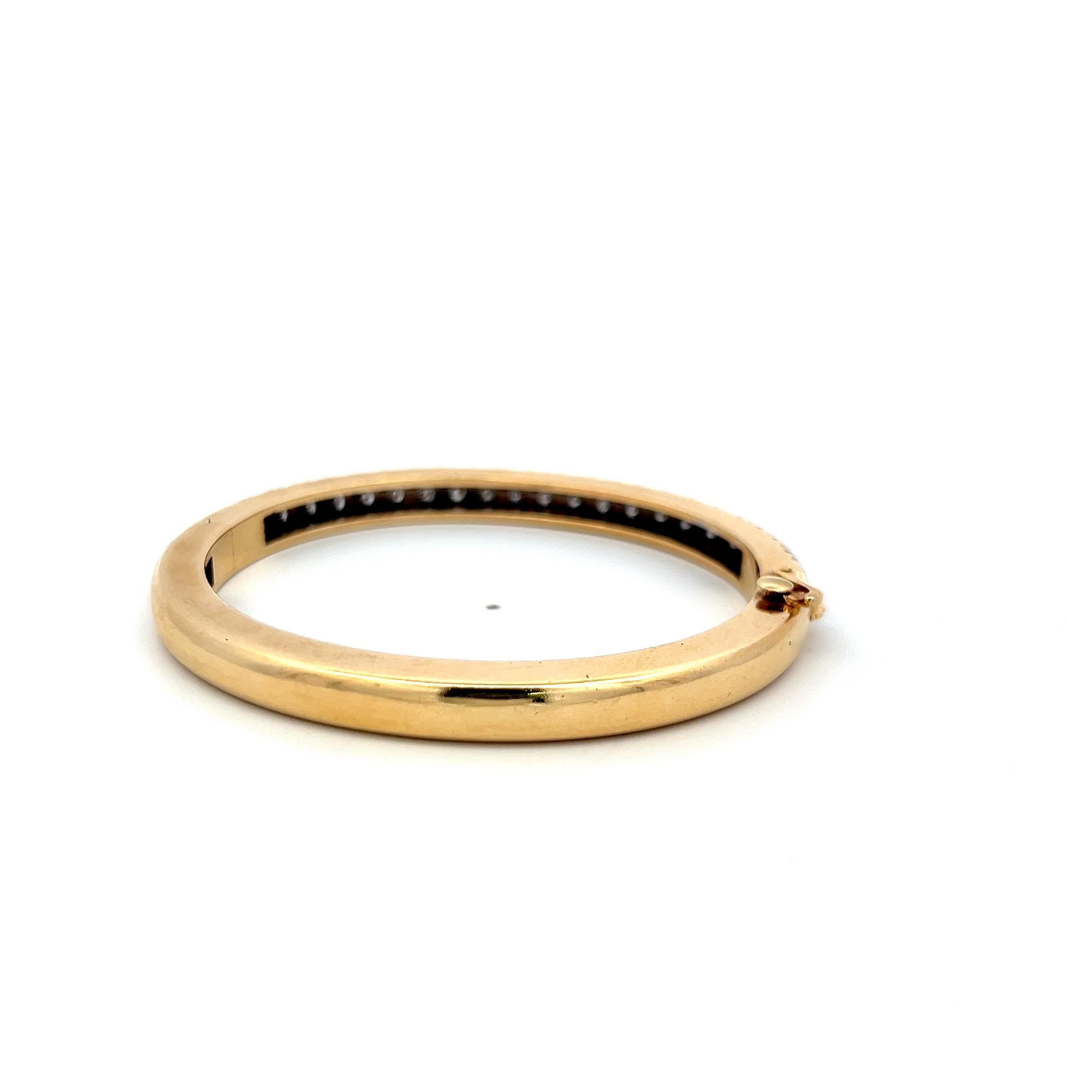 Taille brillant 2.20ct G VS Bracelet en or jaune 18K avec diamant en taille circulaire Estate en vente