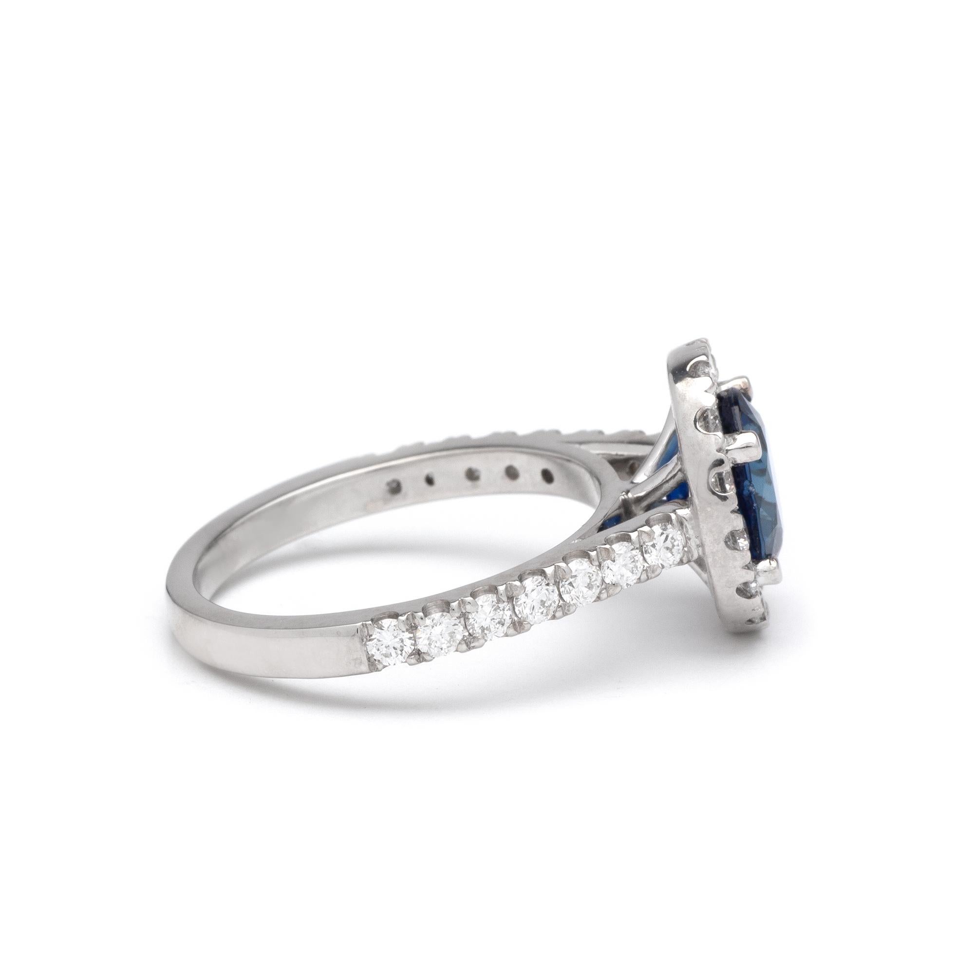 Modern 2.20ct Oval Sapphire Ring in 14K White Gold; 1.11ct Side Diamonds For Sale
