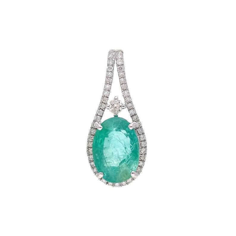 2.20Cts. Natural Emerald Diamond Pendant 18k White Gold Natural Diamond In New Condition In jaipur, IN