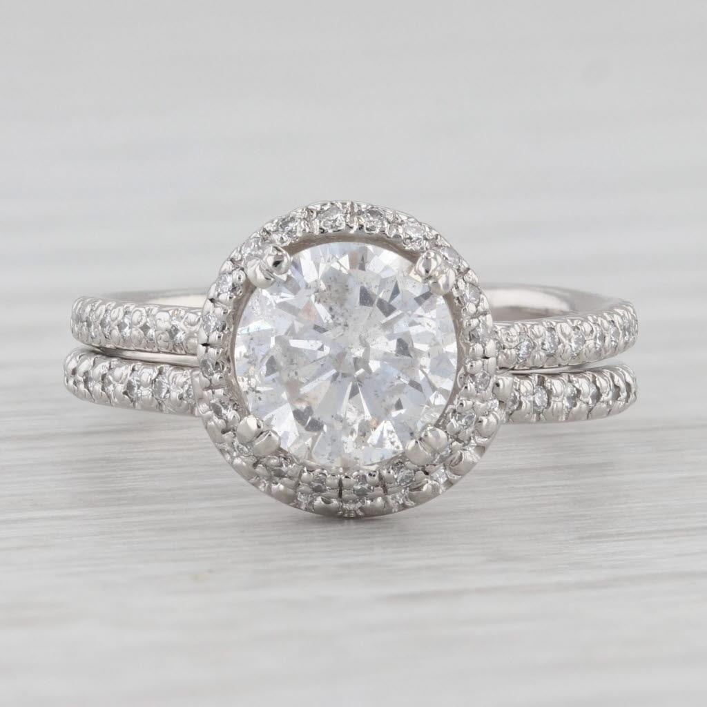 Anello di fidanzamento con diamante rotondo a forma di aureola da 2,20 ct. In condizioni buone in vendita a McLeansville, NC