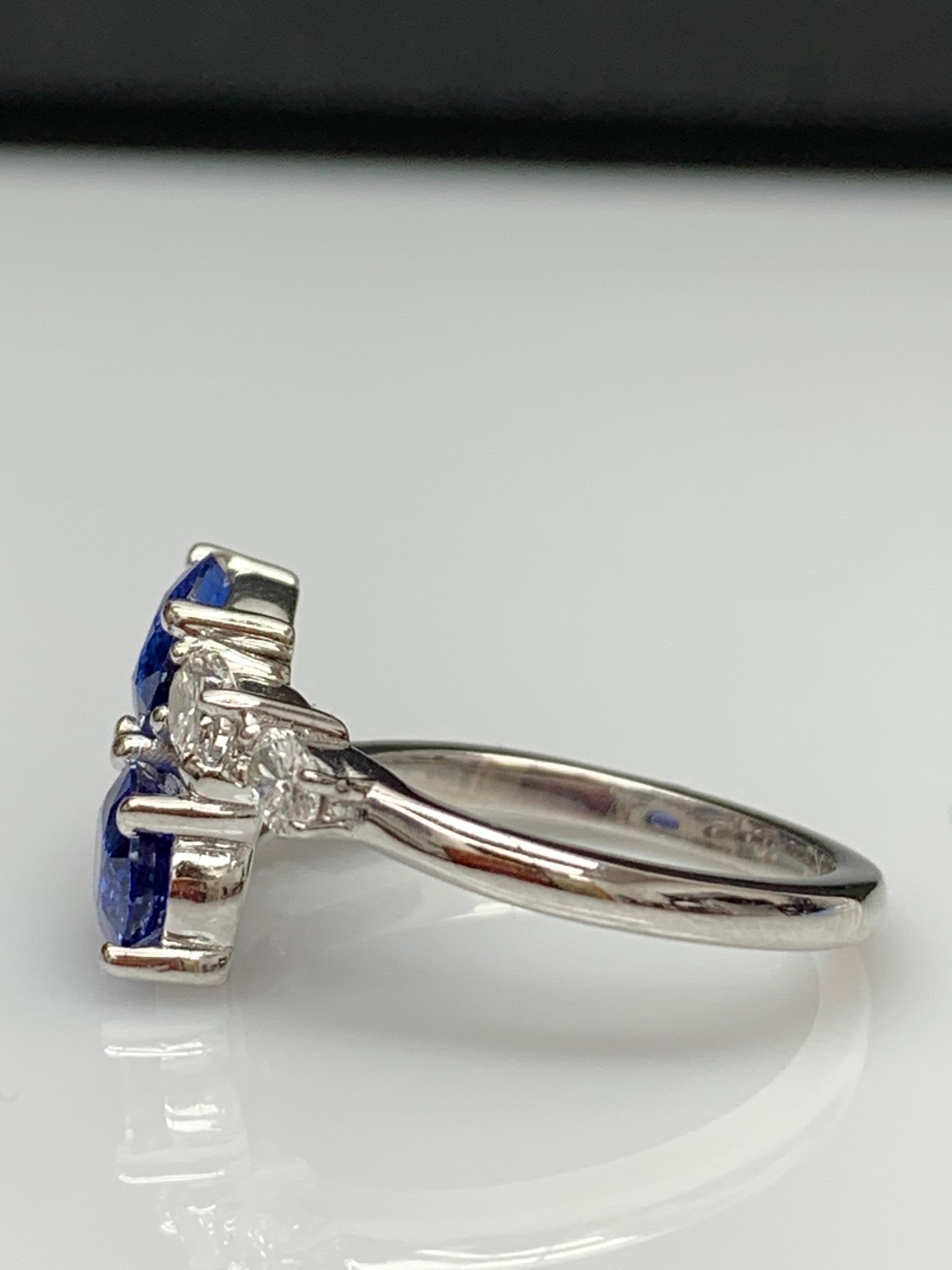 2,21 Karat Ovalschliff Saphir Diamant Toi et Moi Verlobungsring aus 14K Weißgold im Angebot 9