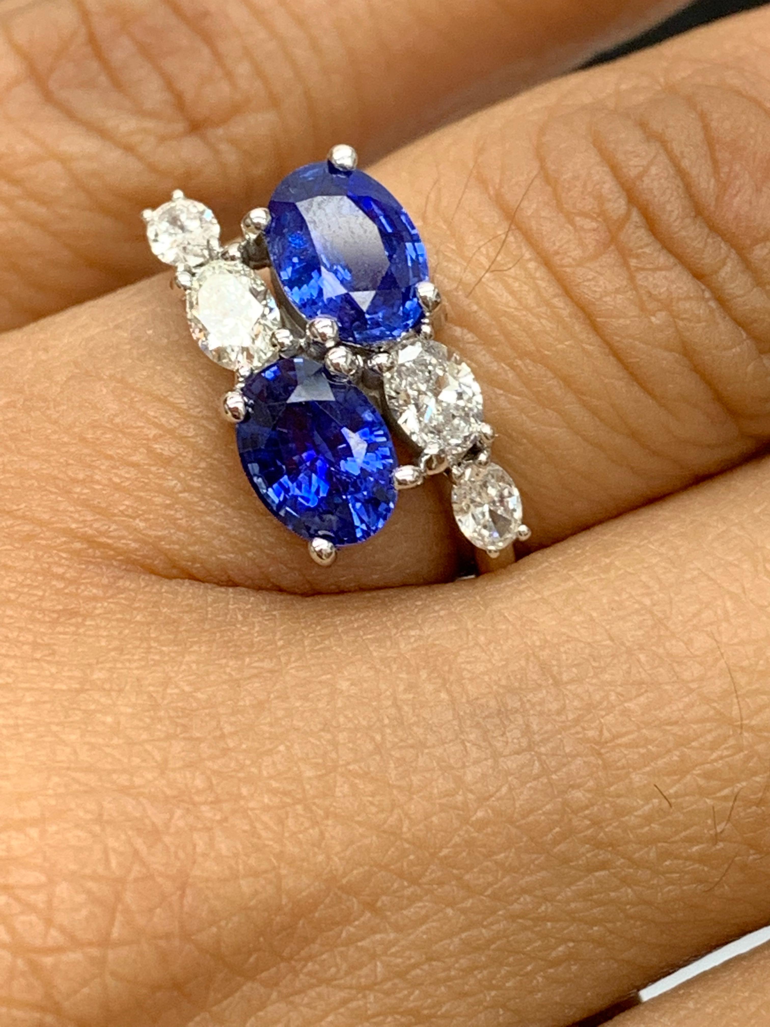 2,21 Karat Ovalschliff Saphir Diamant Toi et Moi Verlobungsring aus 14K Weißgold im Angebot 2