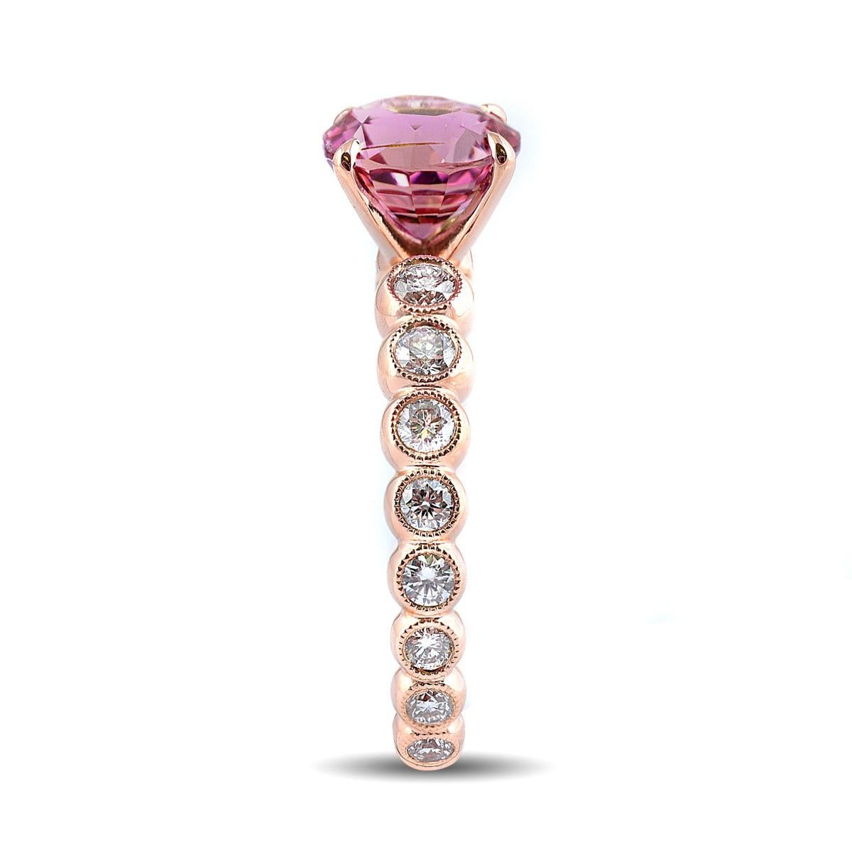 2.21 Carats Natural Unheated Pink Sapphire Diamonds set in 18K Rose Gold Ring  In New Condition For Sale In Los Angeles, CA