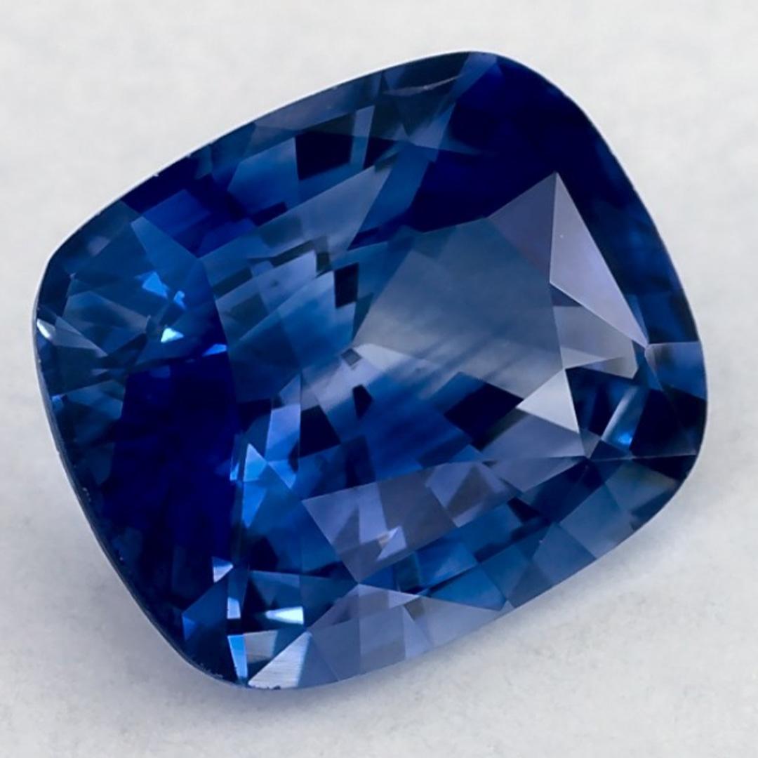 2.21 Karat Blauer Saphir Cushion Loser Edelstein (Kissenschliff) im Angebot