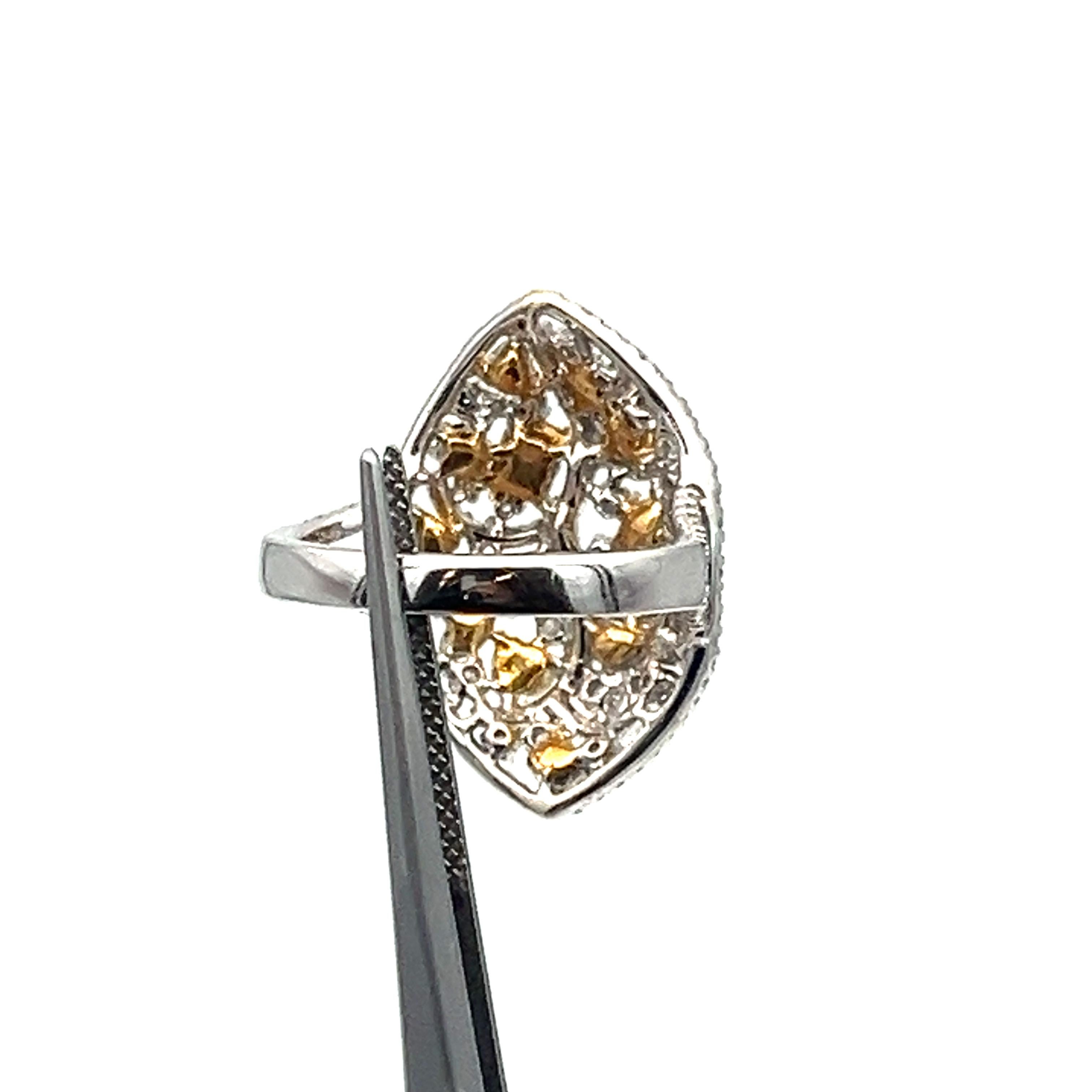 Round Cut 2.21 ct Natural Brown, Yellow, and Pink Diamond Ring For Sale