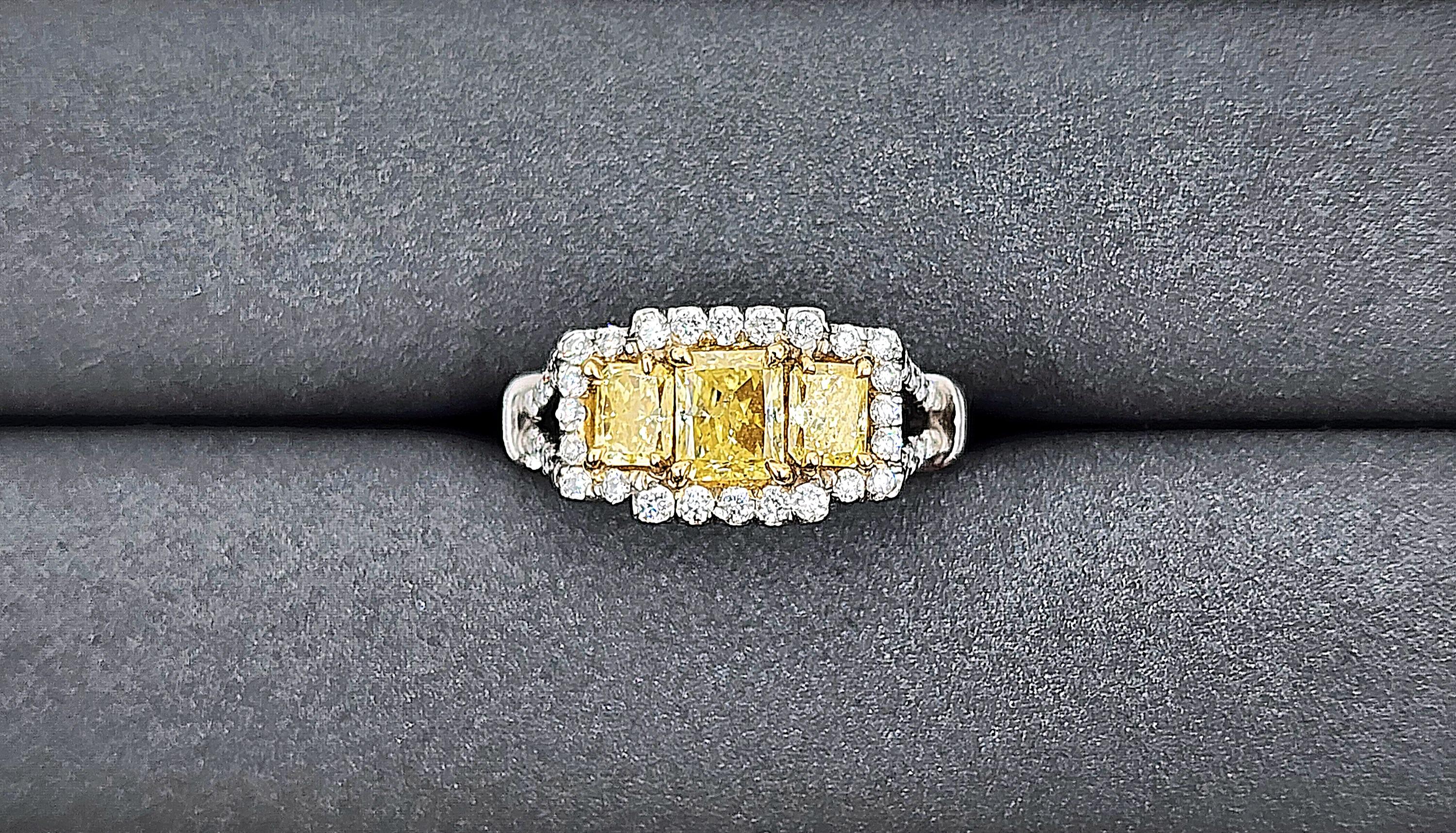 2.21 ct Natural Yellow & Diamond Ring