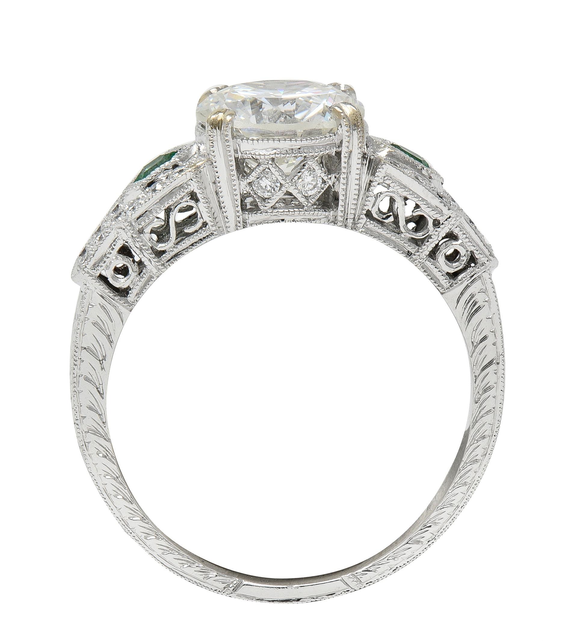 2,21 CTW Alter europäischer Diamant Smaragd 18 Karat Weißgold Verlobungsring GIA im Angebot 4