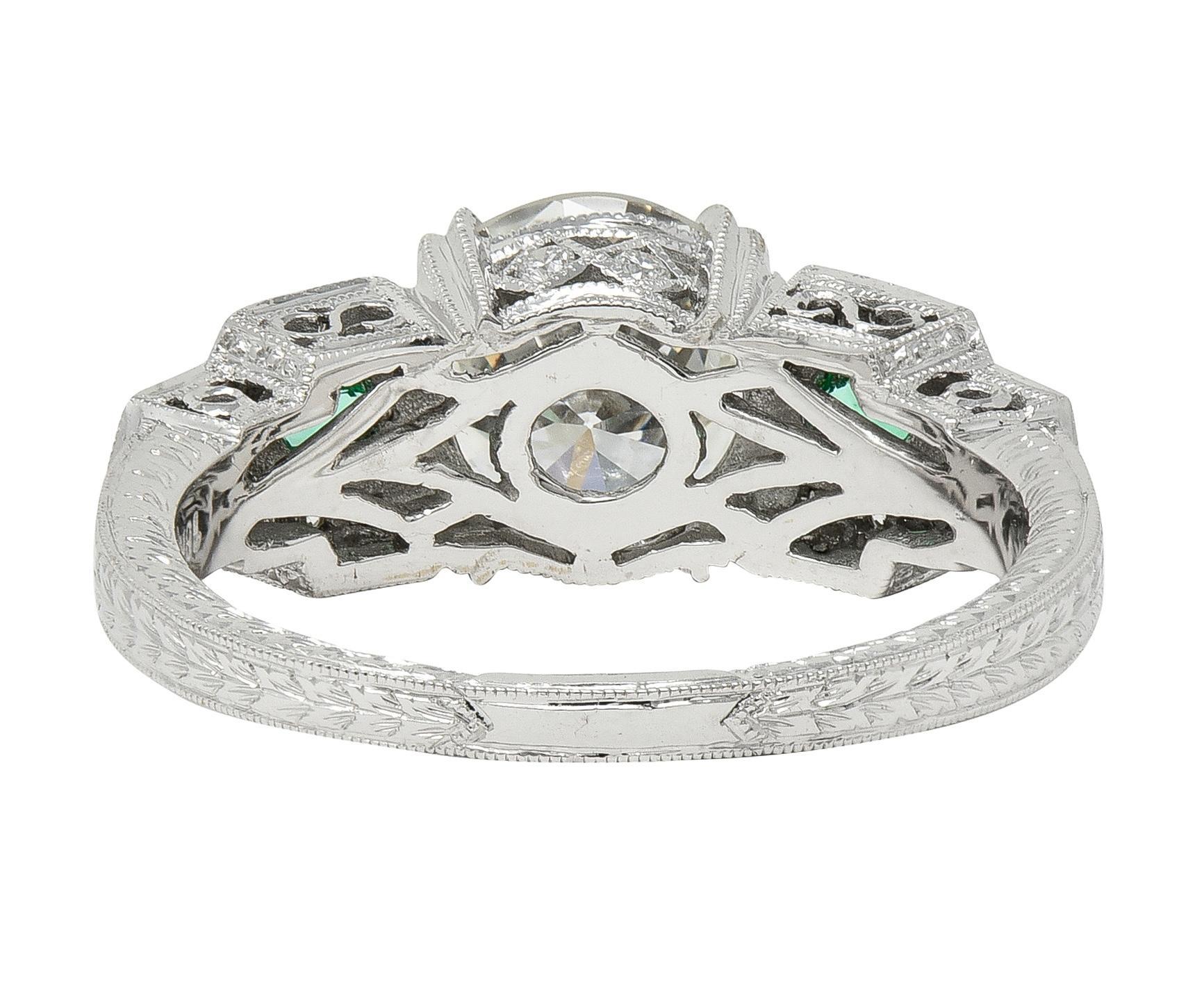 2,21 CTW Alter europäischer Diamant Smaragd 18 Karat Weißgold Verlobungsring GIA Damen im Angebot