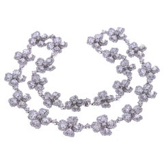 22,19ct Vierblättriges Kleeblatt Diamant-Halskette aus herzförmigen Diamanten