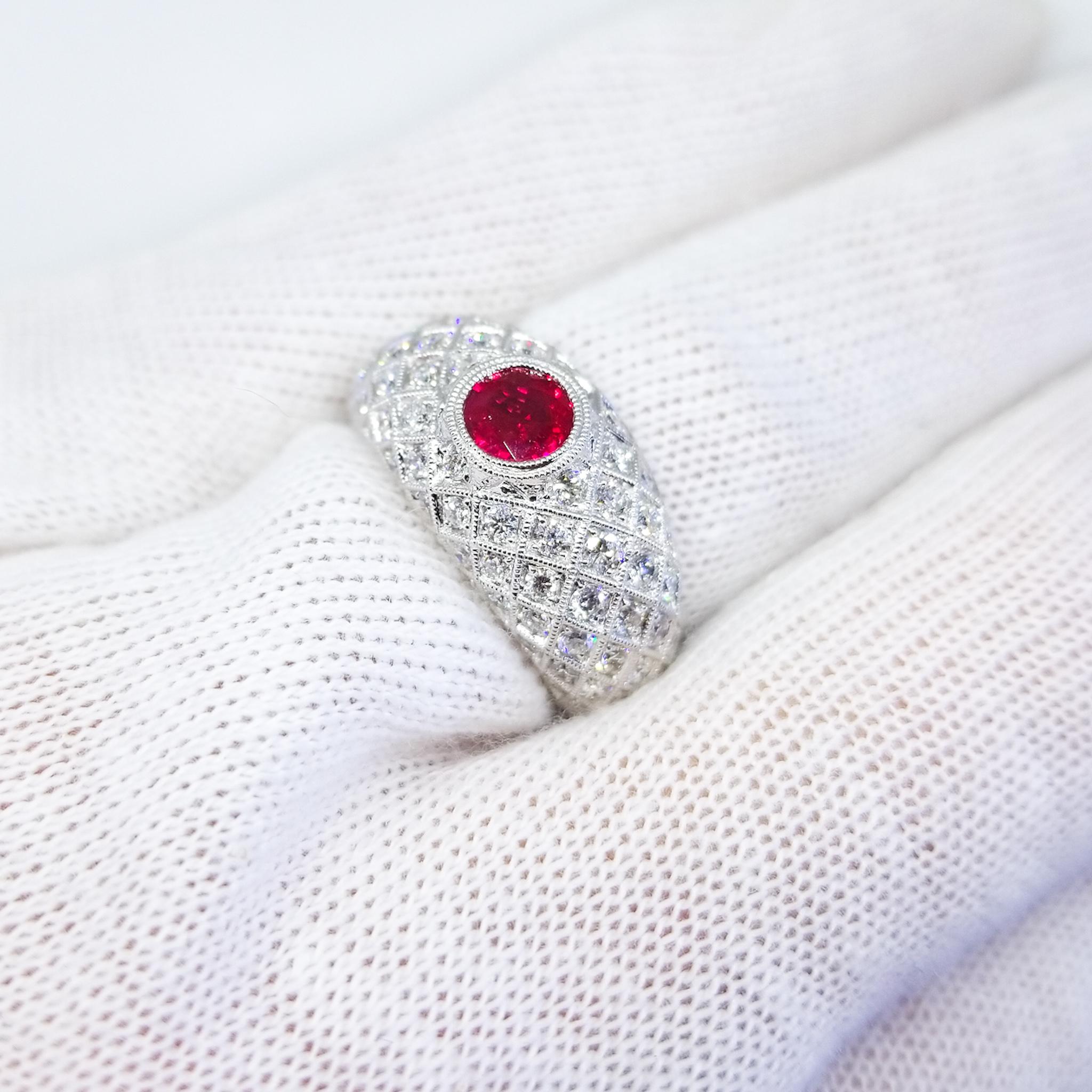 2.22 Carat Ruby and Diamond Bombe Anniversary Dome Ring 14 Karat Gold Honeycomb In New Condition In Lambertville , NJ