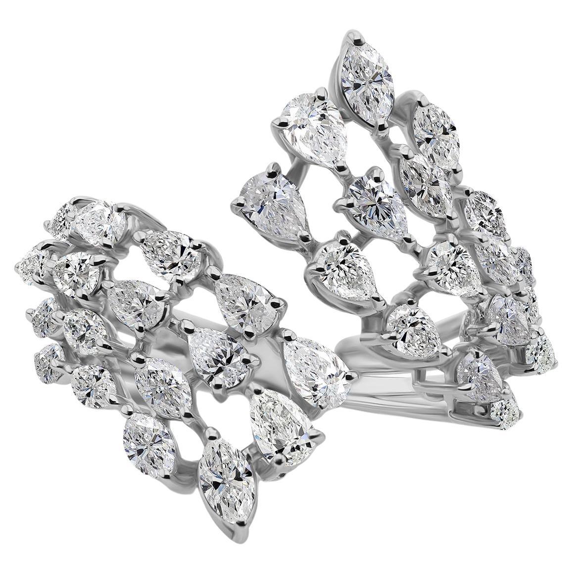 in vendita:  Anello con diamante marquise a pera da 2,22 carati SI Clarity HI Color Oro bianco 18 carati