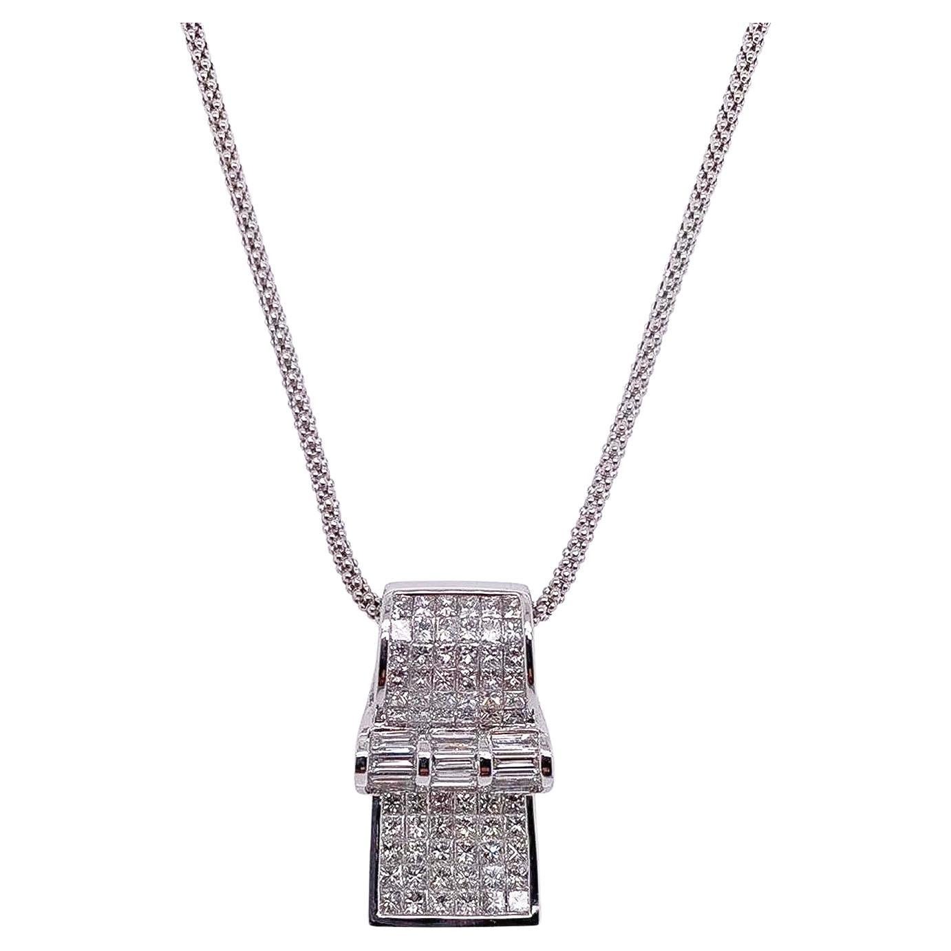 Collier pendentif Whistle en or blanc 18 carats avec diamants de 2,22 carats au total, chaîne de 40,6 cm