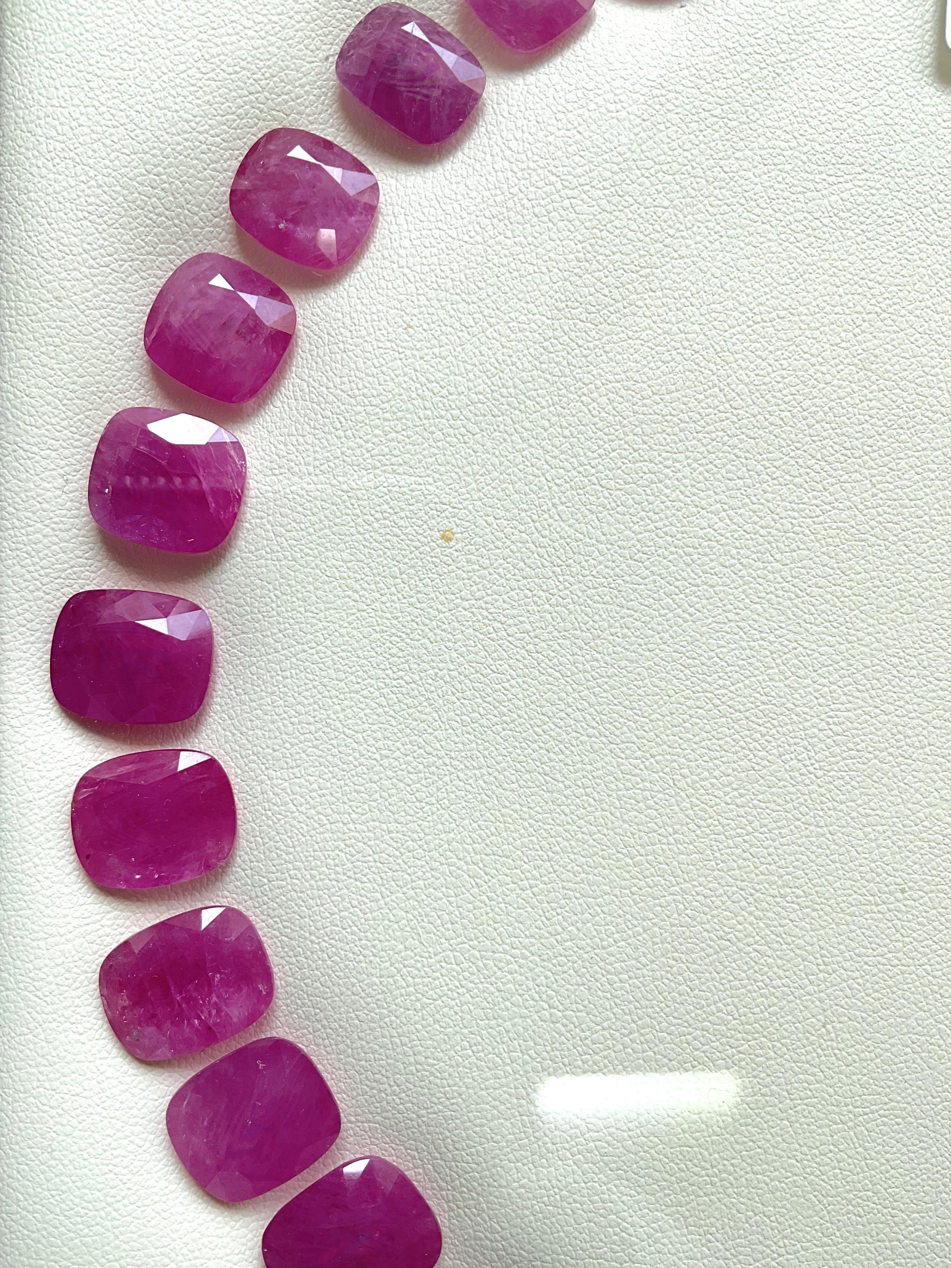 222,27 quilates rubí Mozambique piedra tallada cojín 33 Piezas disposición calentado natural en Nuevo estado para la venta en Jaipur, RJ