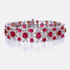 Bracelet en or blanc 18 carats de 22,25 carats de rubis et de diamants de Birmanie sans chaleur