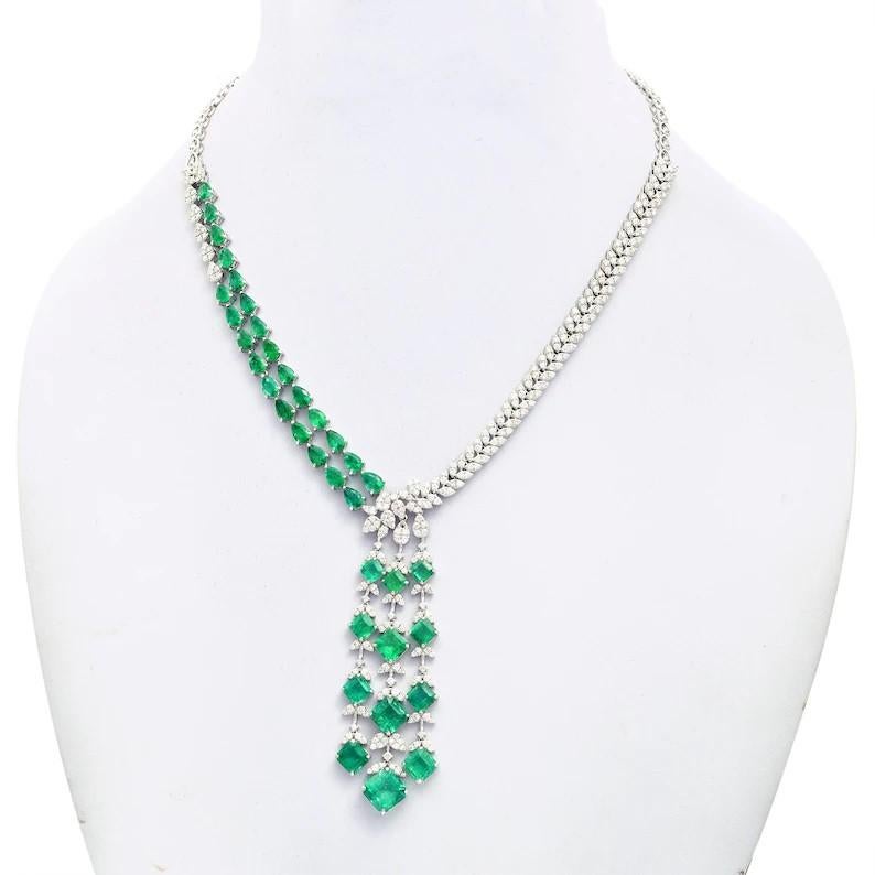Mixed Cut 22.28 Carat Zambian Emerald 18 Karat White Gold Diamond Necklace For Sale