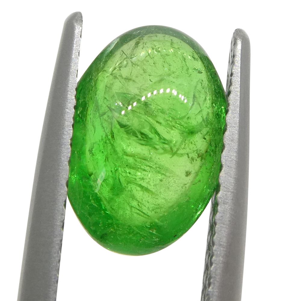 Granato ovale cabochon di tsavorite verde del Kenya, 2.22ct, non riscaldato In condizioni Nuovo in vendita a Toronto, Ontario