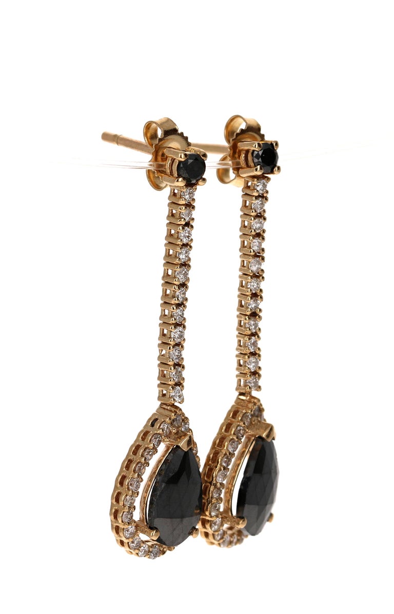 2.23 Carat Black and White Diamond Yellow Gold Drop Earrings In New Condition For Sale In Los Angeles, CA