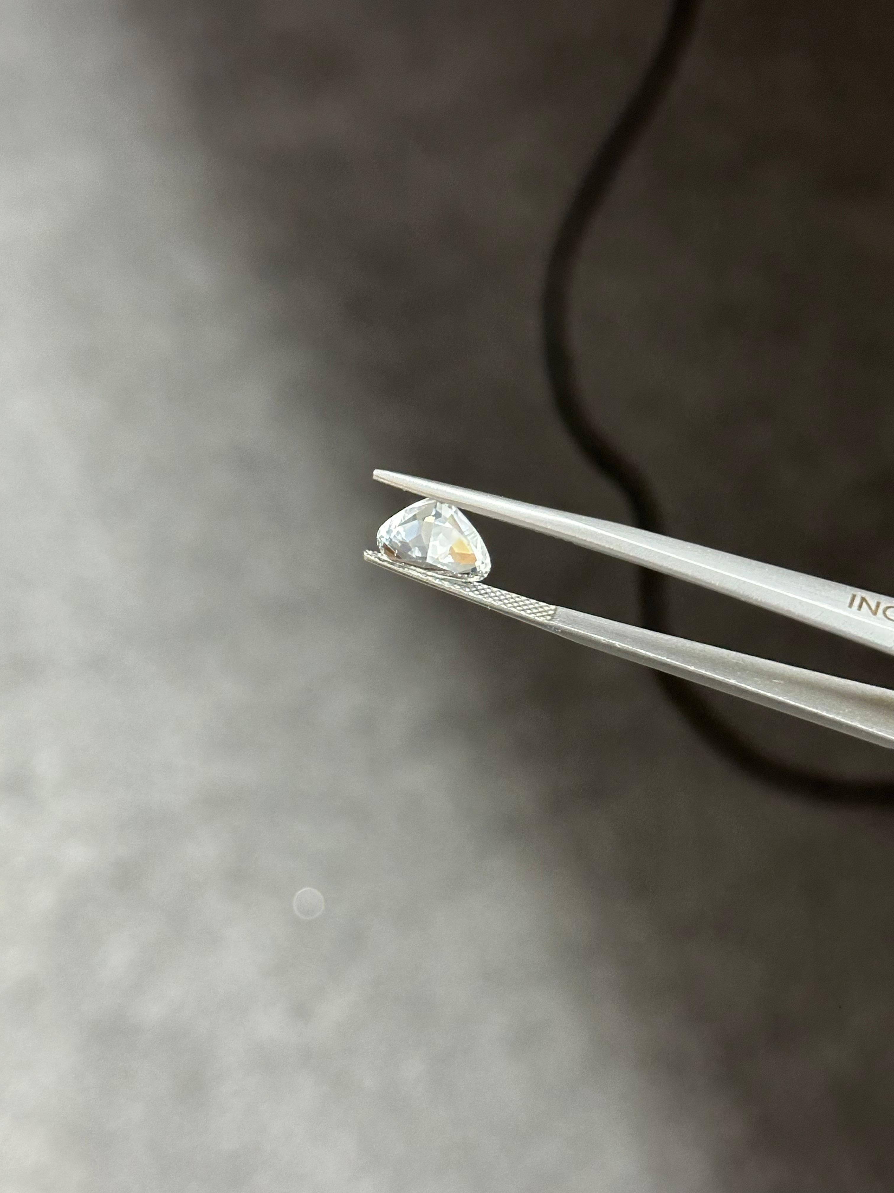 2.23 Carat Heart-shaped White Sapphire For Sale 2