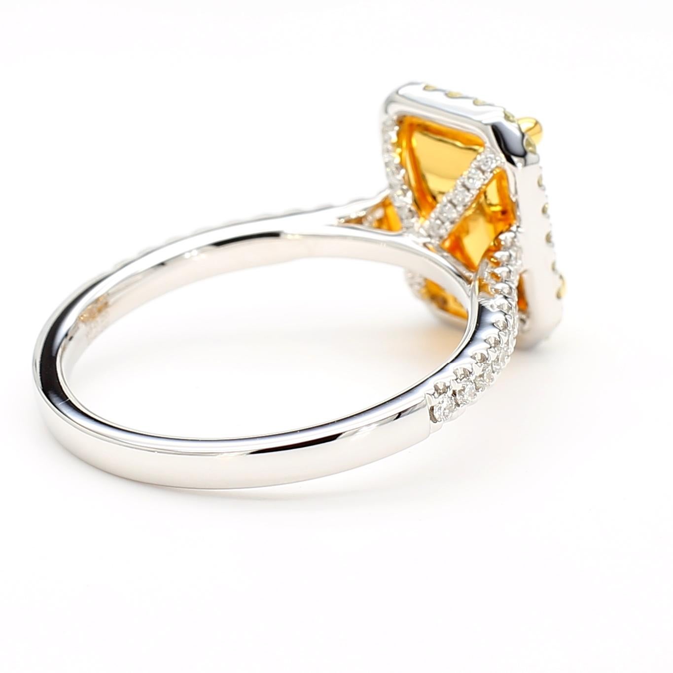 Women's 2.23 Carat Light Yellow Radiant Cut Diamond VS2 with a whopping 1.55 Ratio 18k For Sale
