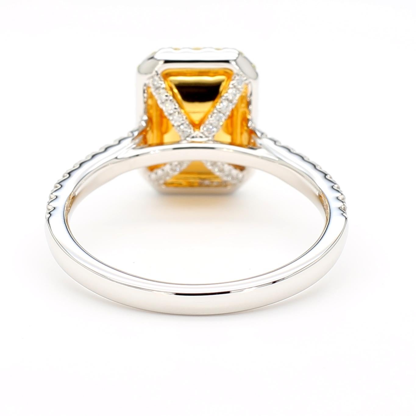 2.23 Carat Light Yellow Radiant Cut Diamond VS2 with a whopping 1.55 Ratio 18k For Sale 1