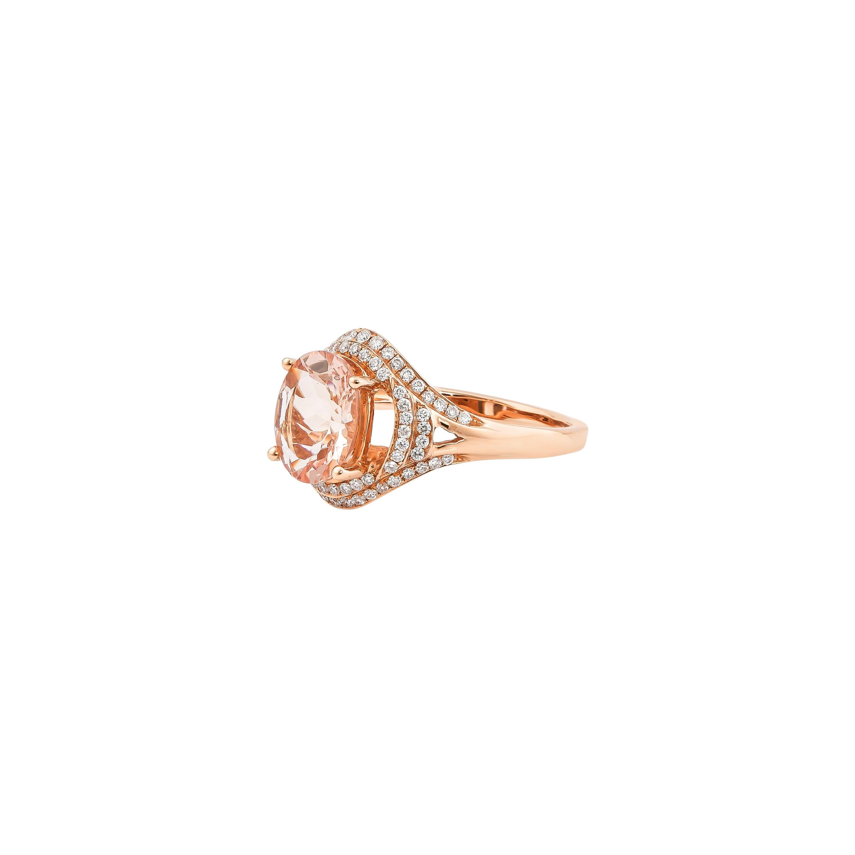 Oval Cut 2.23 Carat Morganite and Diamond Ring in 18 Karat Rose Gold For Sale