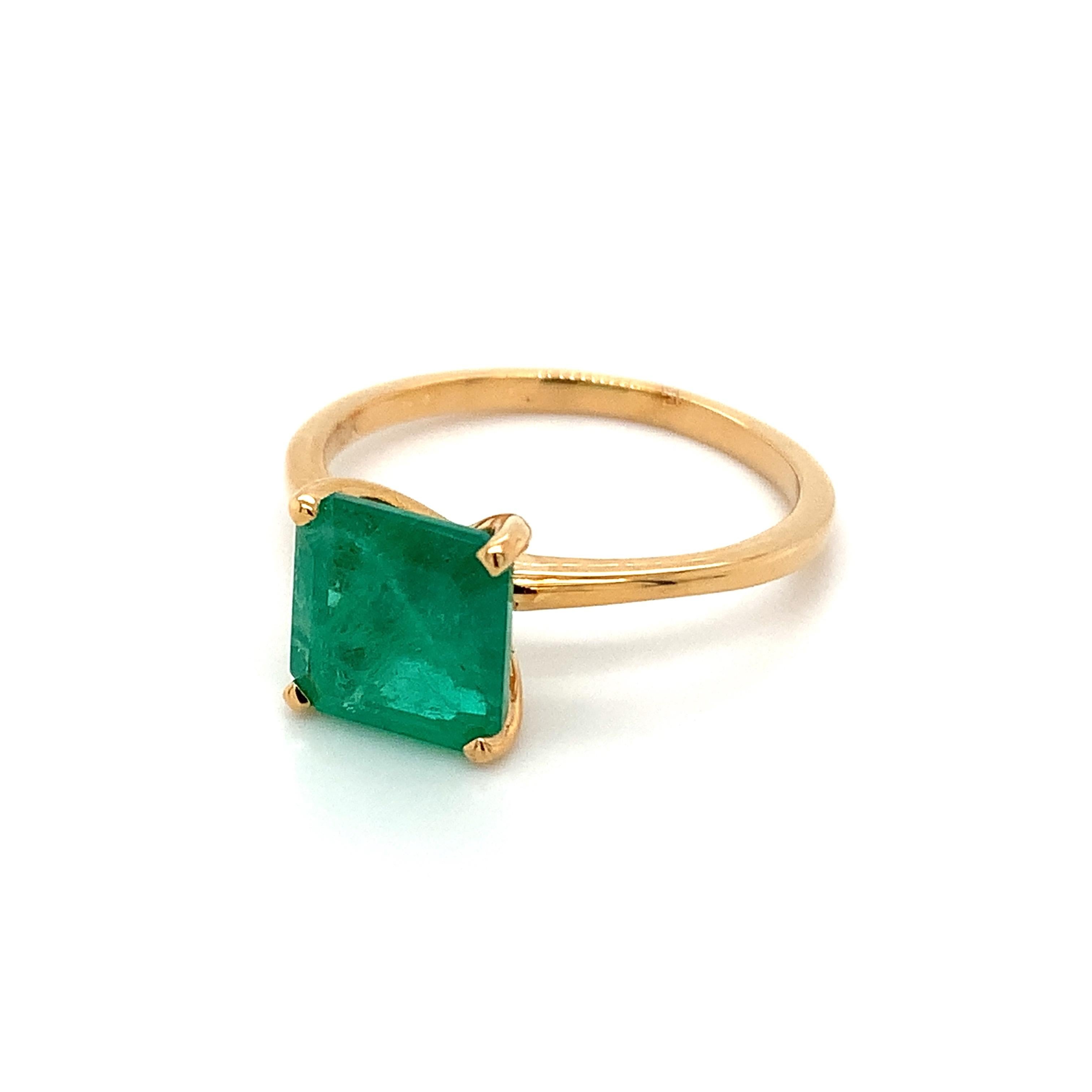 Modern 2.23 Carat Octagon Cut Emerald Ring in 10k Yellow Gold For Sale