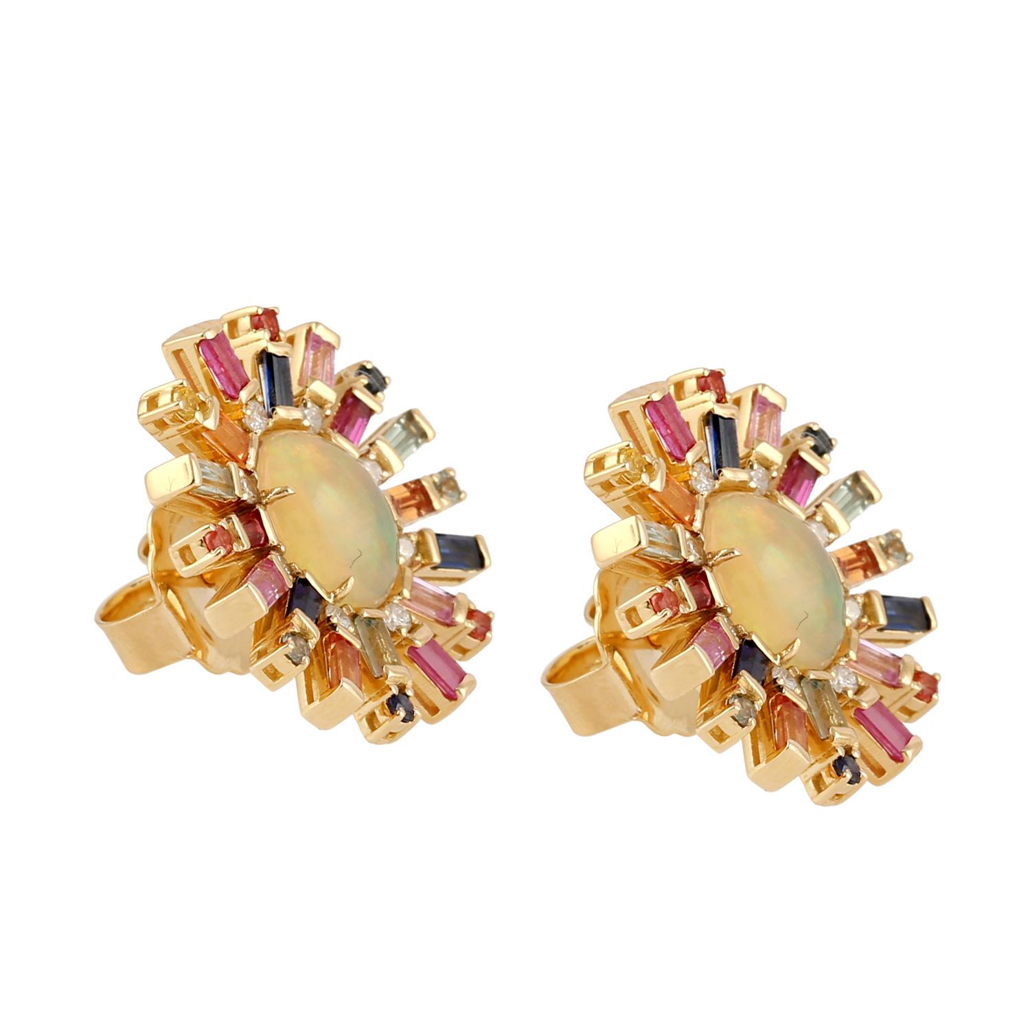 Contemporary  2.23 Carats Opal Sapphire 14 Karat Gold Diamond Starburst Stud Earrings For Sale