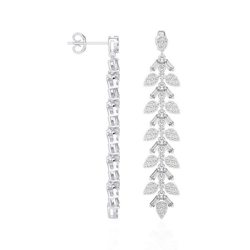 Taglio rotondo Diamante da 2,23 CTW a forma di foglia in oro bianco 14K con orecchino pendente della collezione Moonlight in vendita