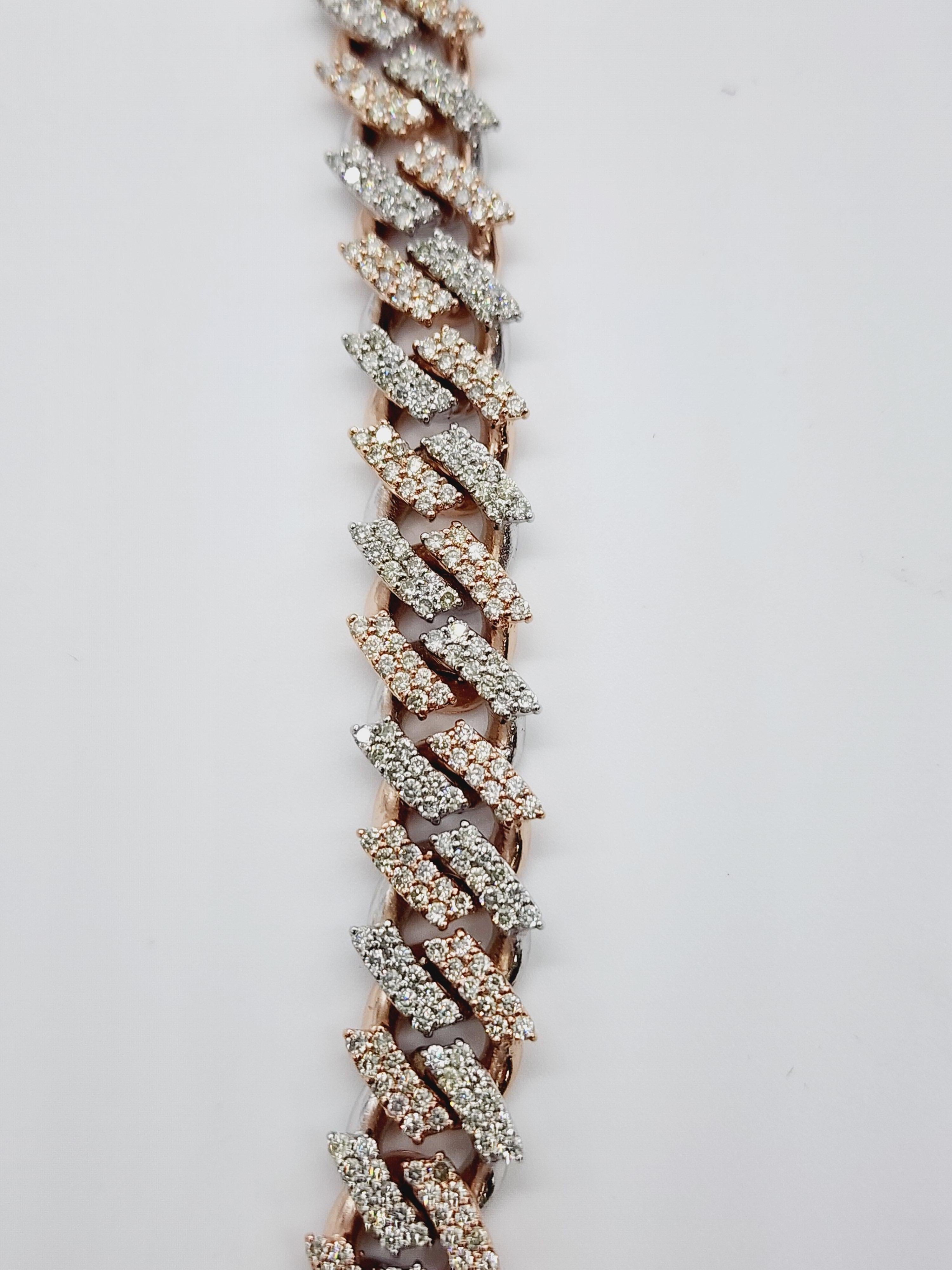 22.30 Carats Diamonds Cuban Two-Tone Necklace Chain 14 Karats Gold 22'' In New Condition For Sale In Great Neck, NY