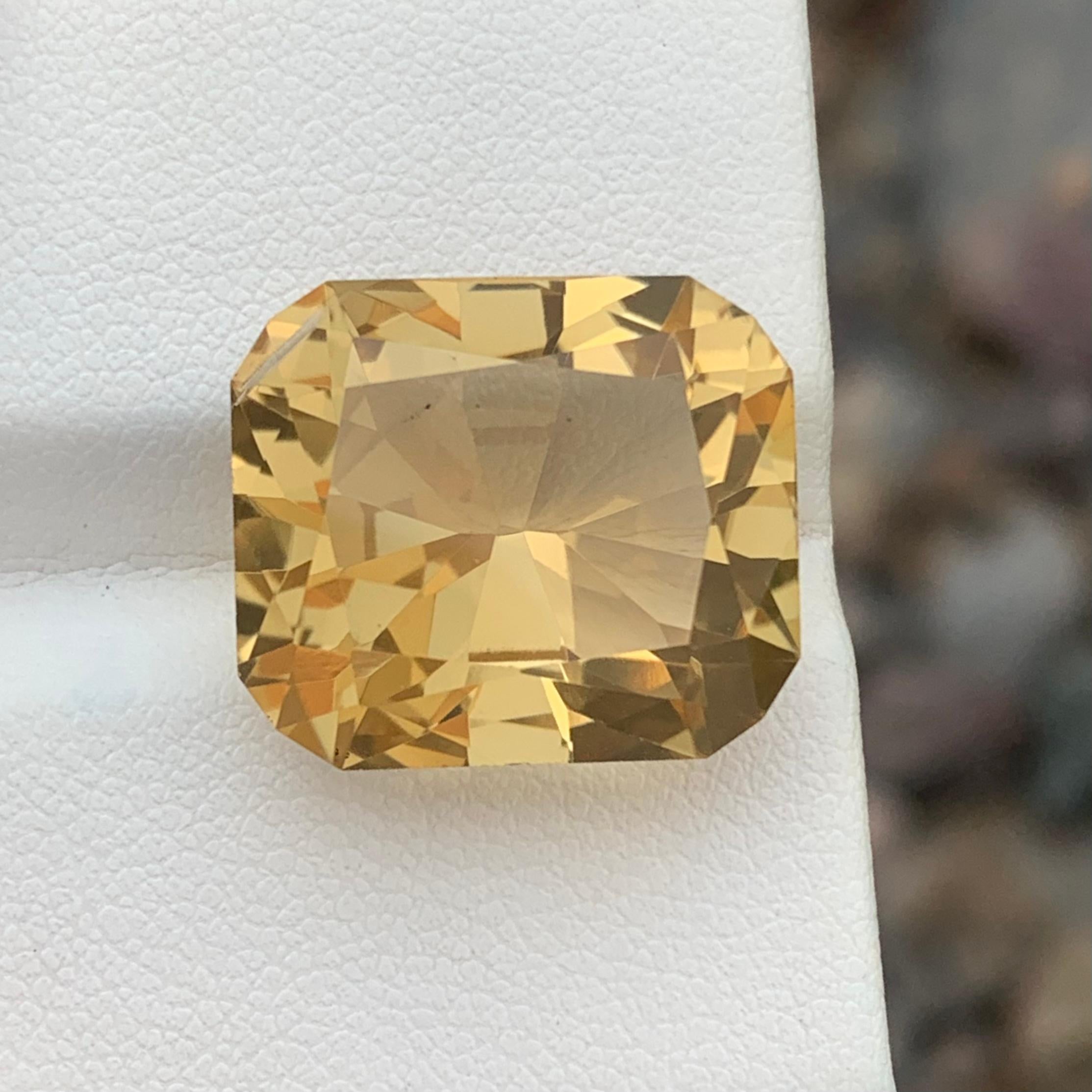 Arts and Crafts 22.30 Carats Gorgeous Natural Loose Yellow Citrine Gem For Jewelry Making  For Sale