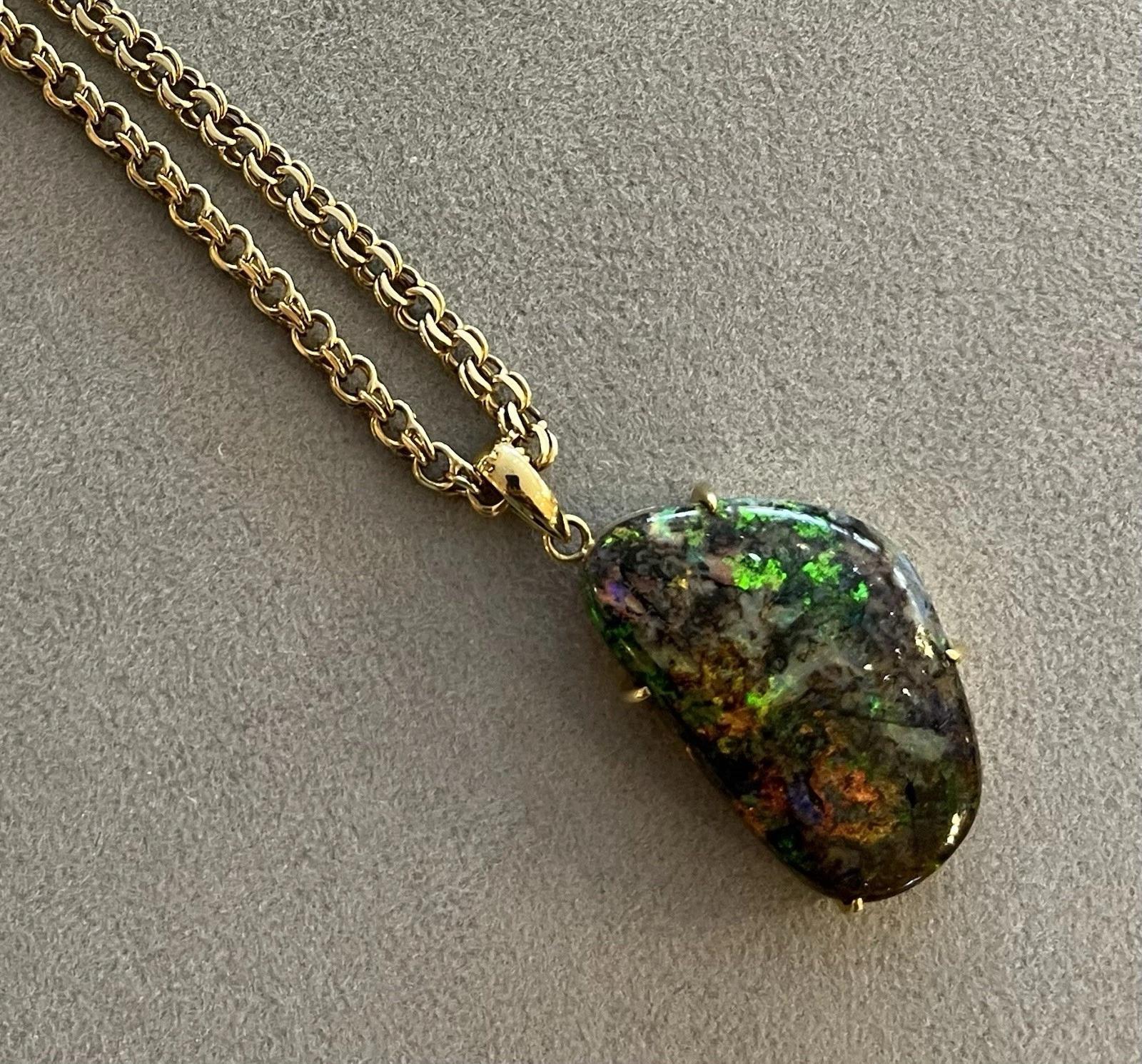 Uncut 22.31 ct Boulder Opal Pendant Necklace in 18k & 14k Yellow Gold For Sale