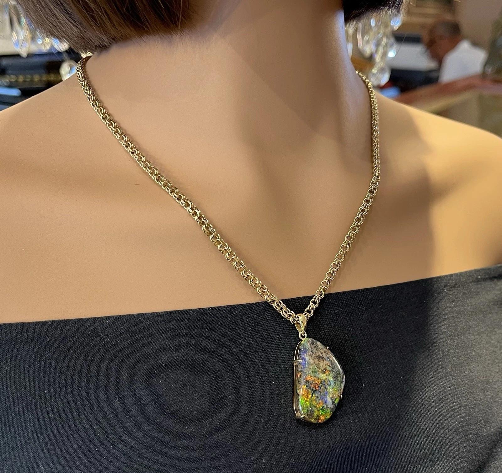 22.31 ct Boulder Opal Pendant Necklace in 18k & 14k Yellow Gold In Excellent Condition For Sale In La Jolla, CA