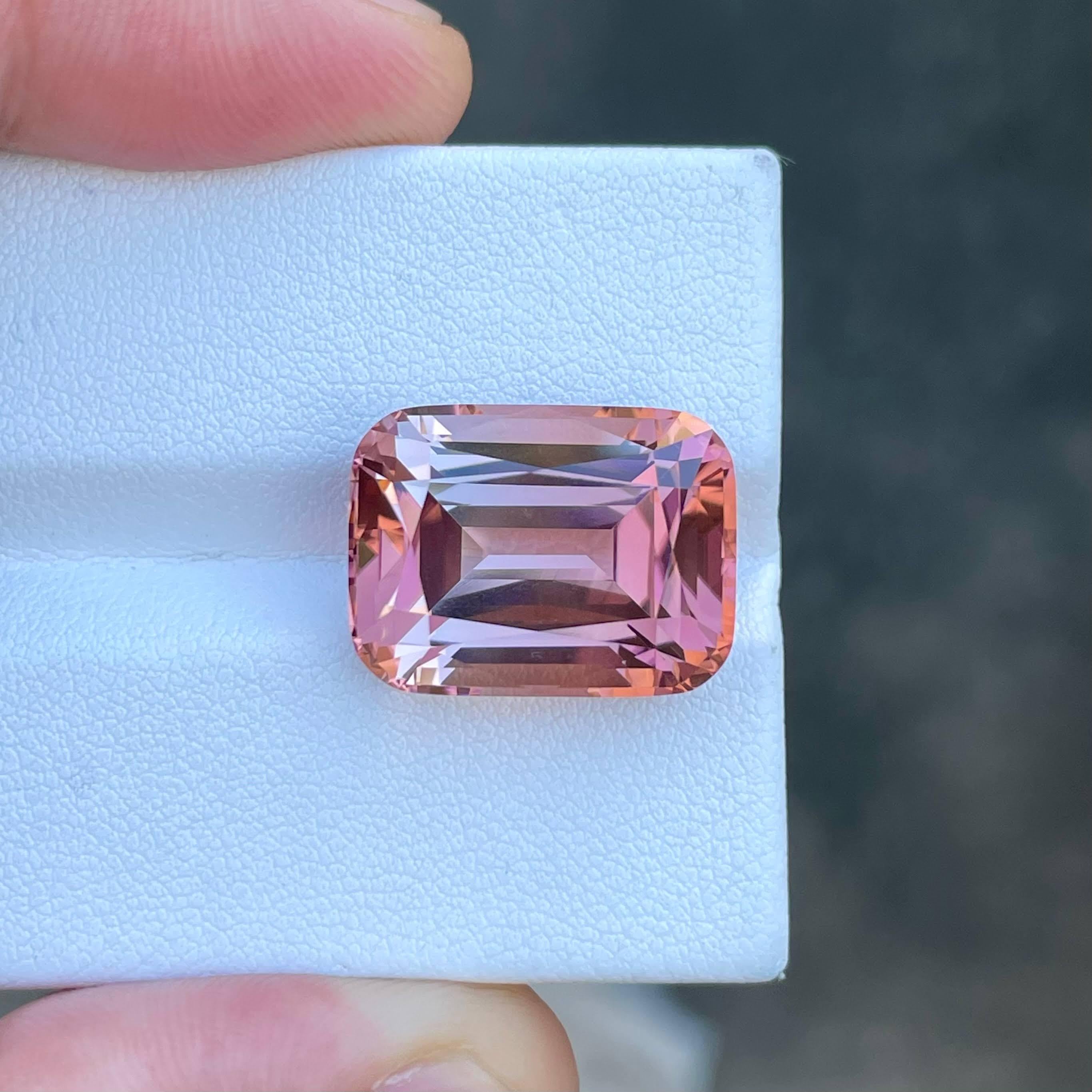 22.35 carats Soft Pink Tourmaline Step Cushion Cut Natural Nigerian Gemstone In New Condition For Sale In Bangkok, TH