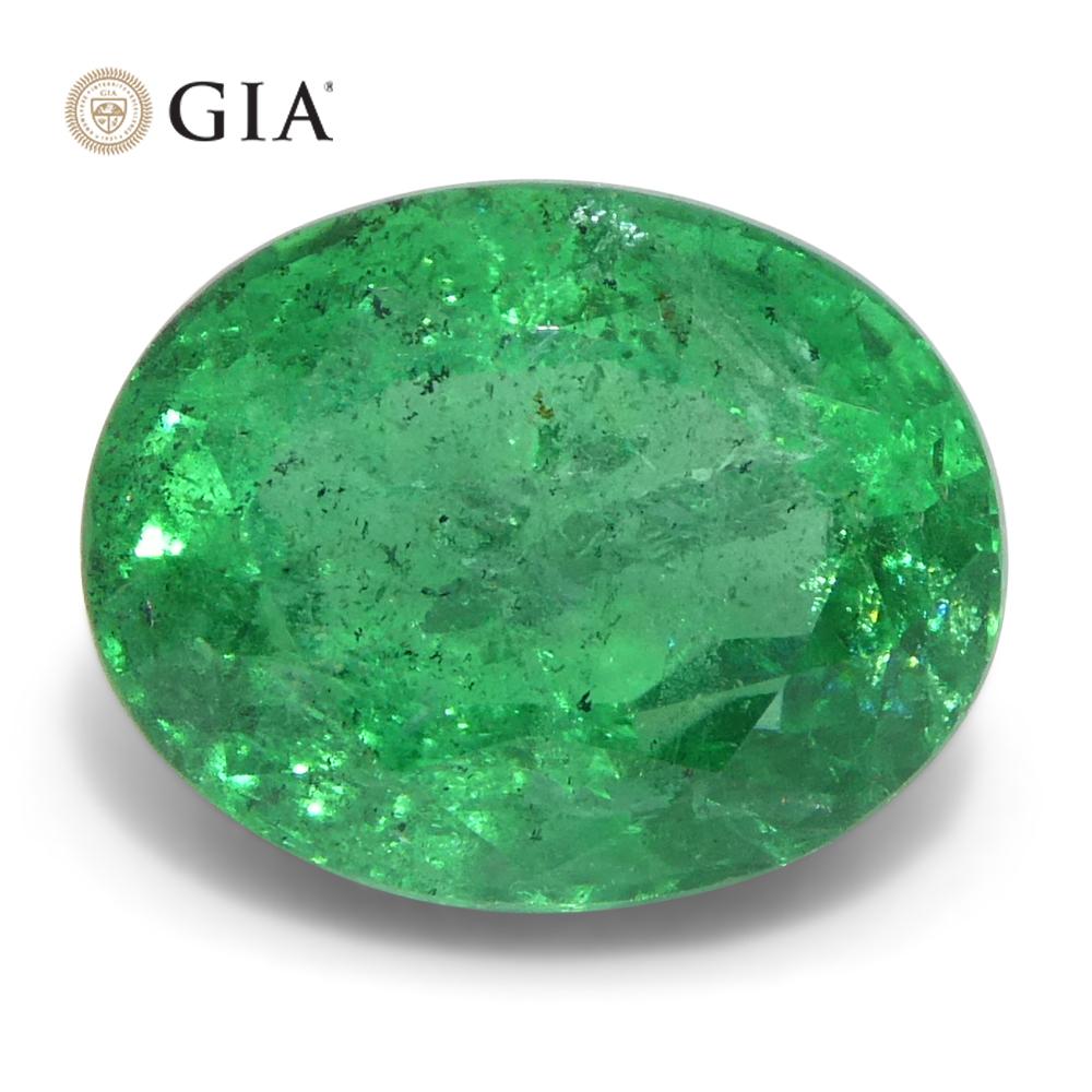 Women's or Men's 2.23ct Oval Green Emerald GIA Certified Zambia (F2) For Sale